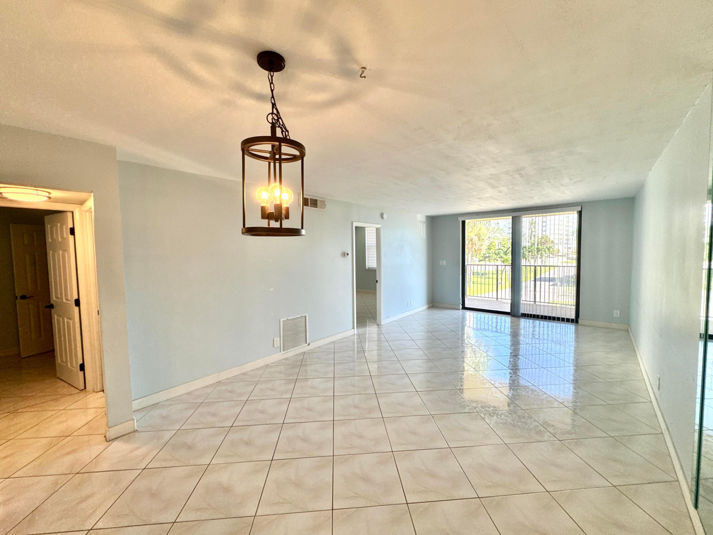 801 N Ocean Boulevard 202 Property Photo 7