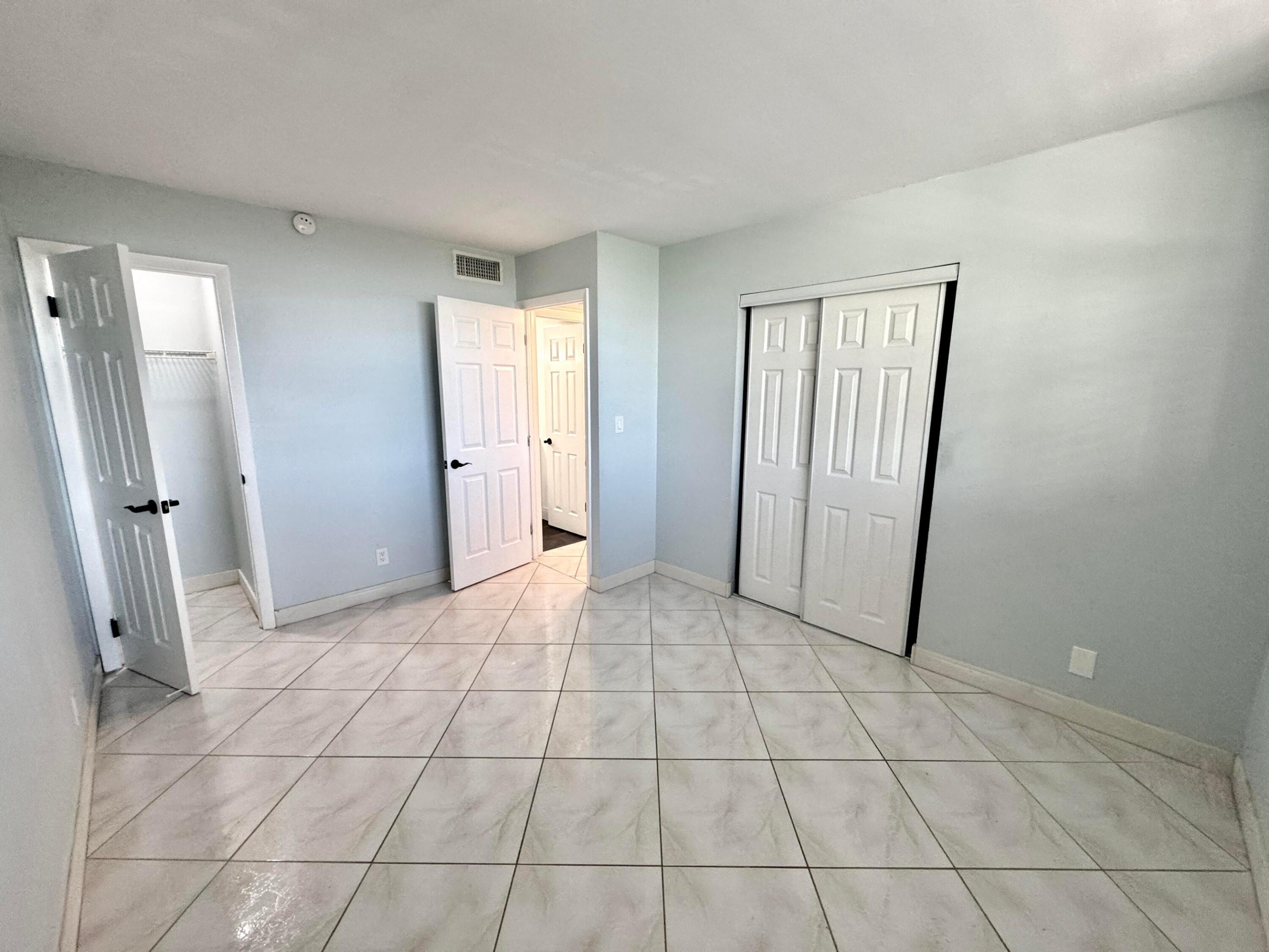 801 N Ocean Boulevard 202 Property Photo 9