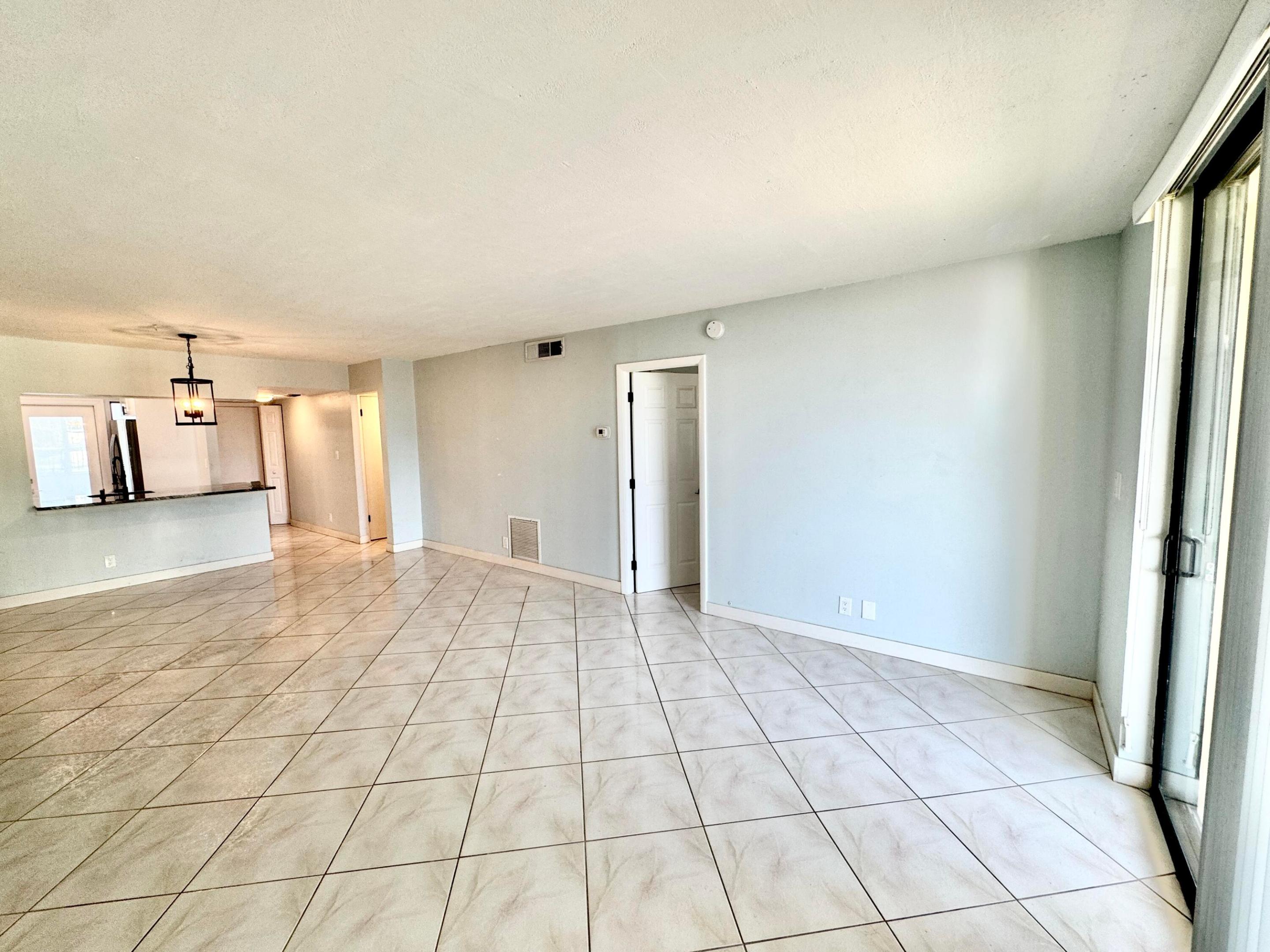 801 N Ocean Boulevard 202 Property Photo 12