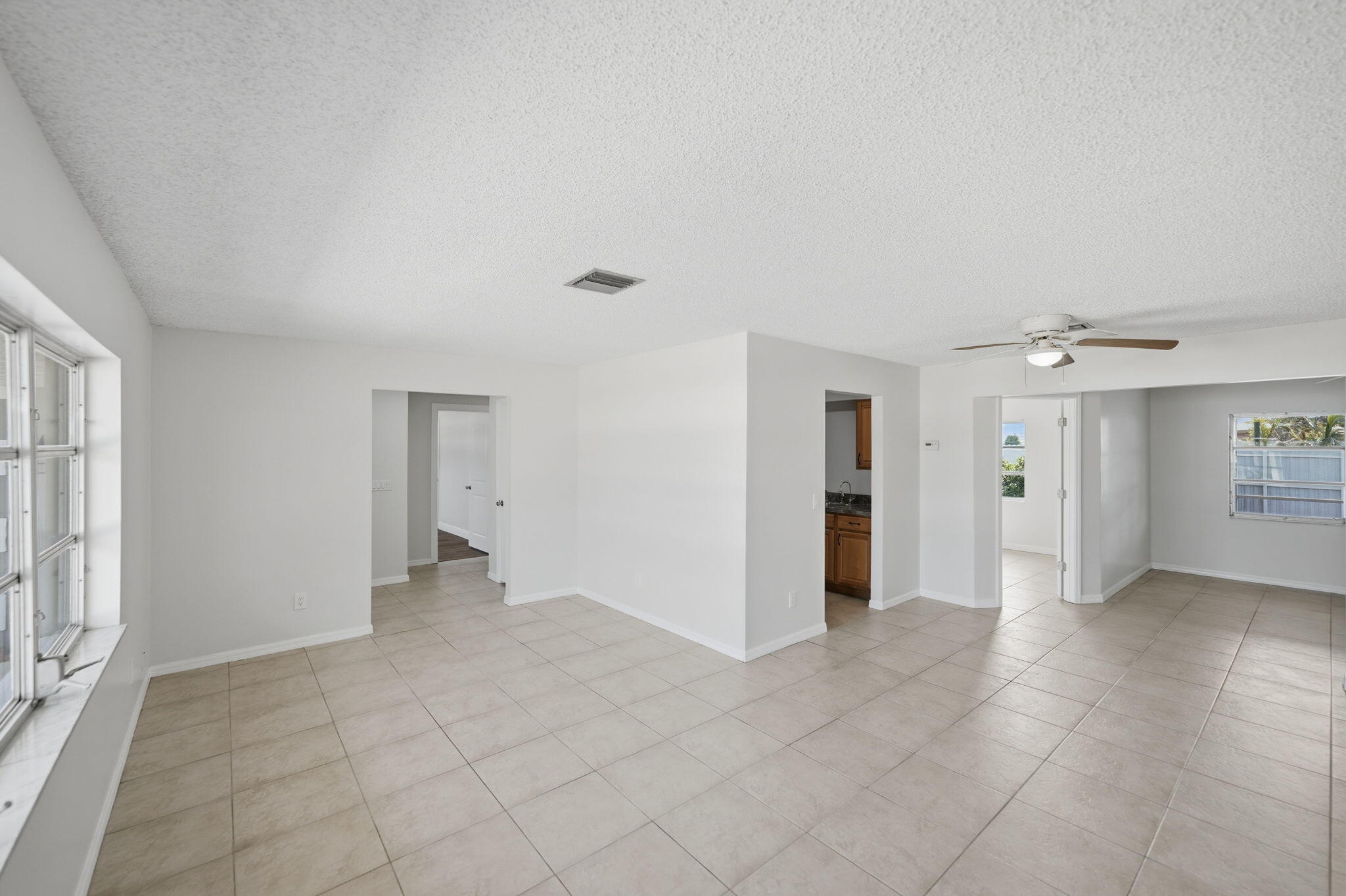 415 Willows Avenue Property Photo 14