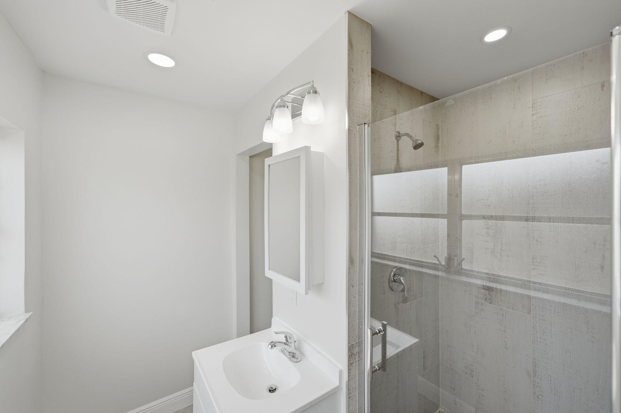 415 Willows Avenue Property Photo 28