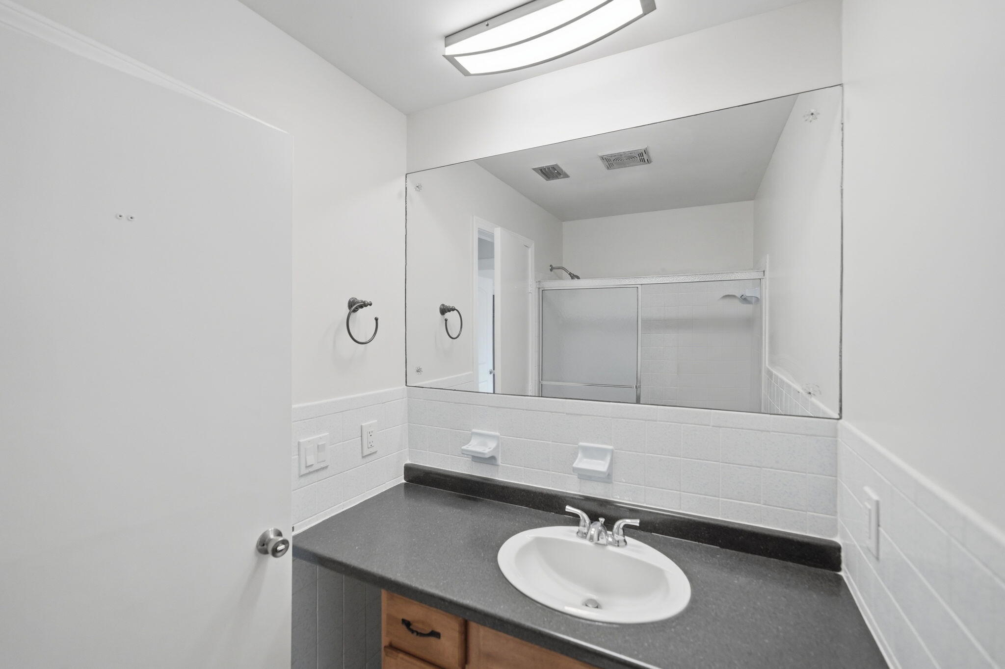 415 Willows Avenue Property Photo 32