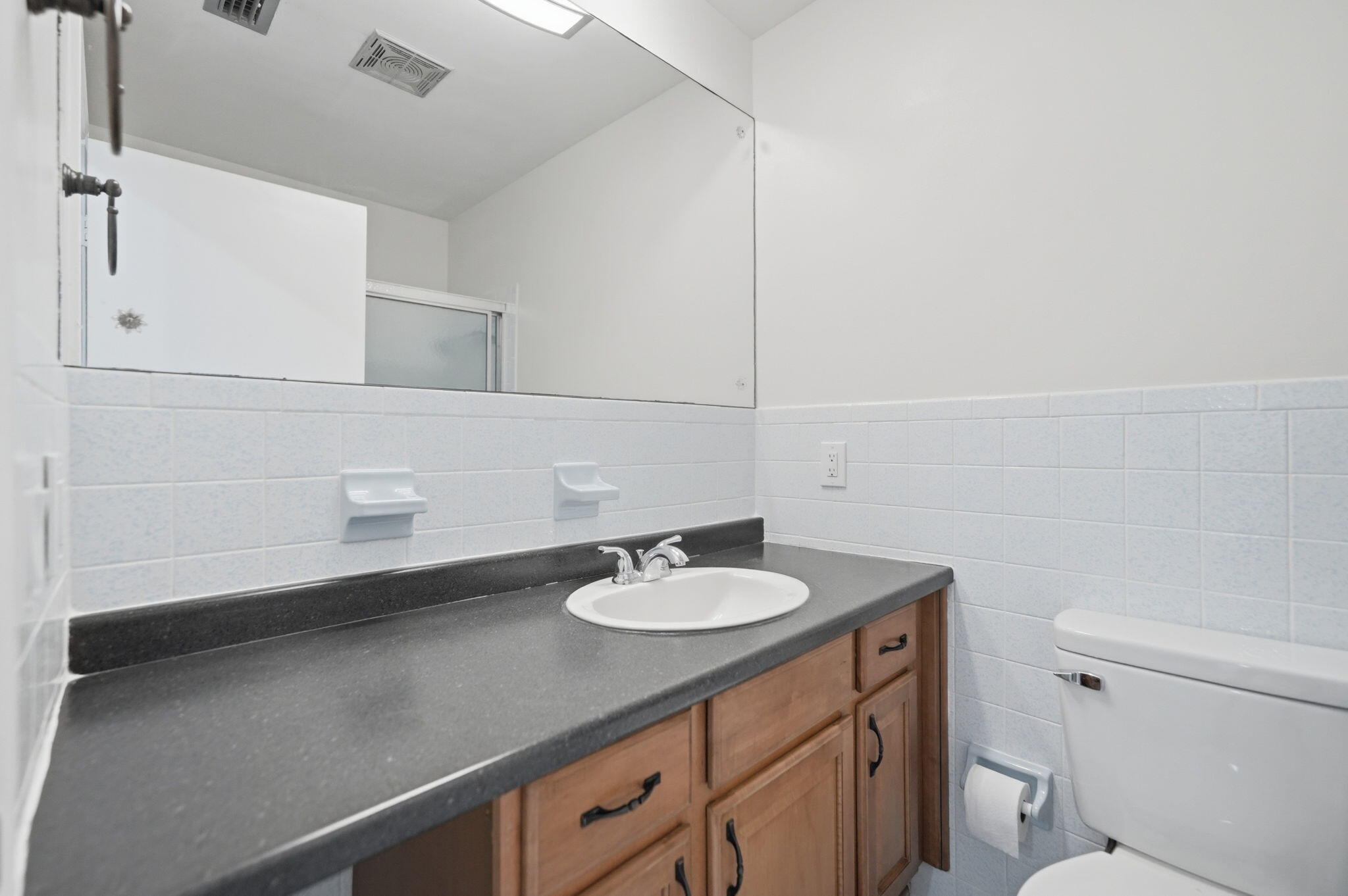 415 Willows Avenue Property Photo 34