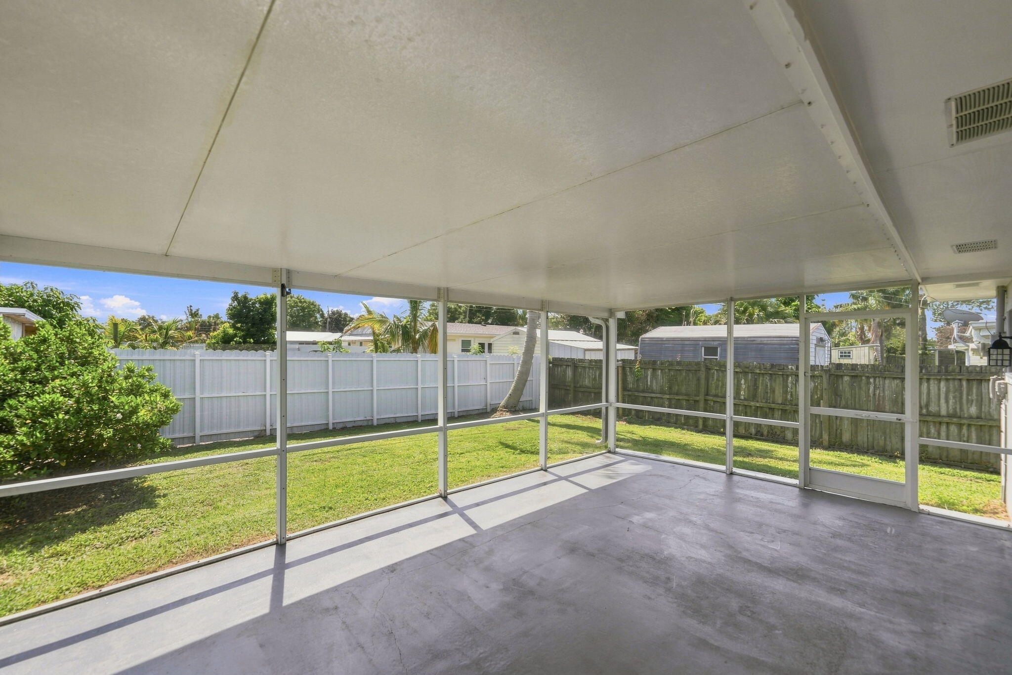 415 Willows Avenue Property Photo 40