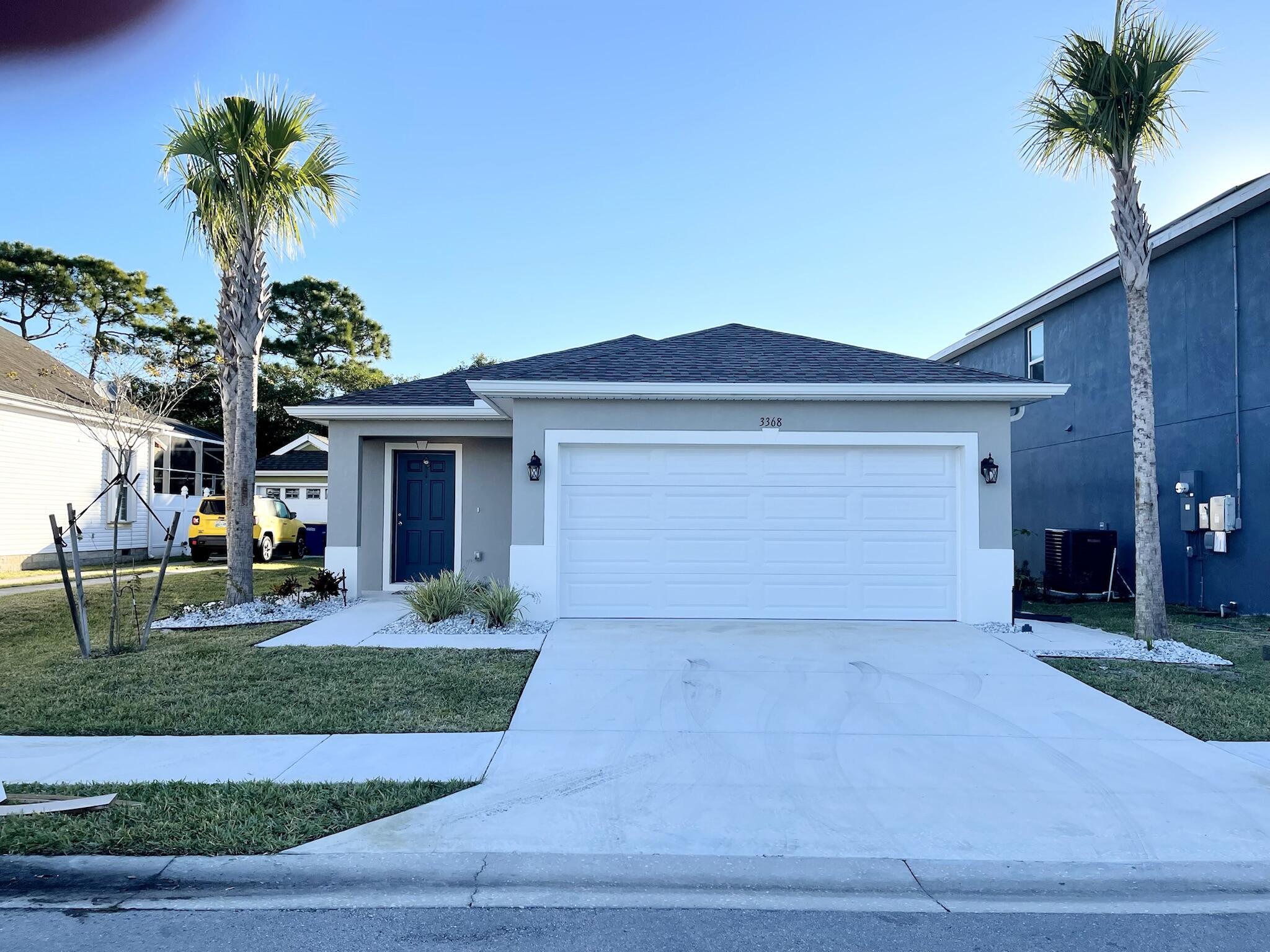 3368 N Park Drive Property Photo 1