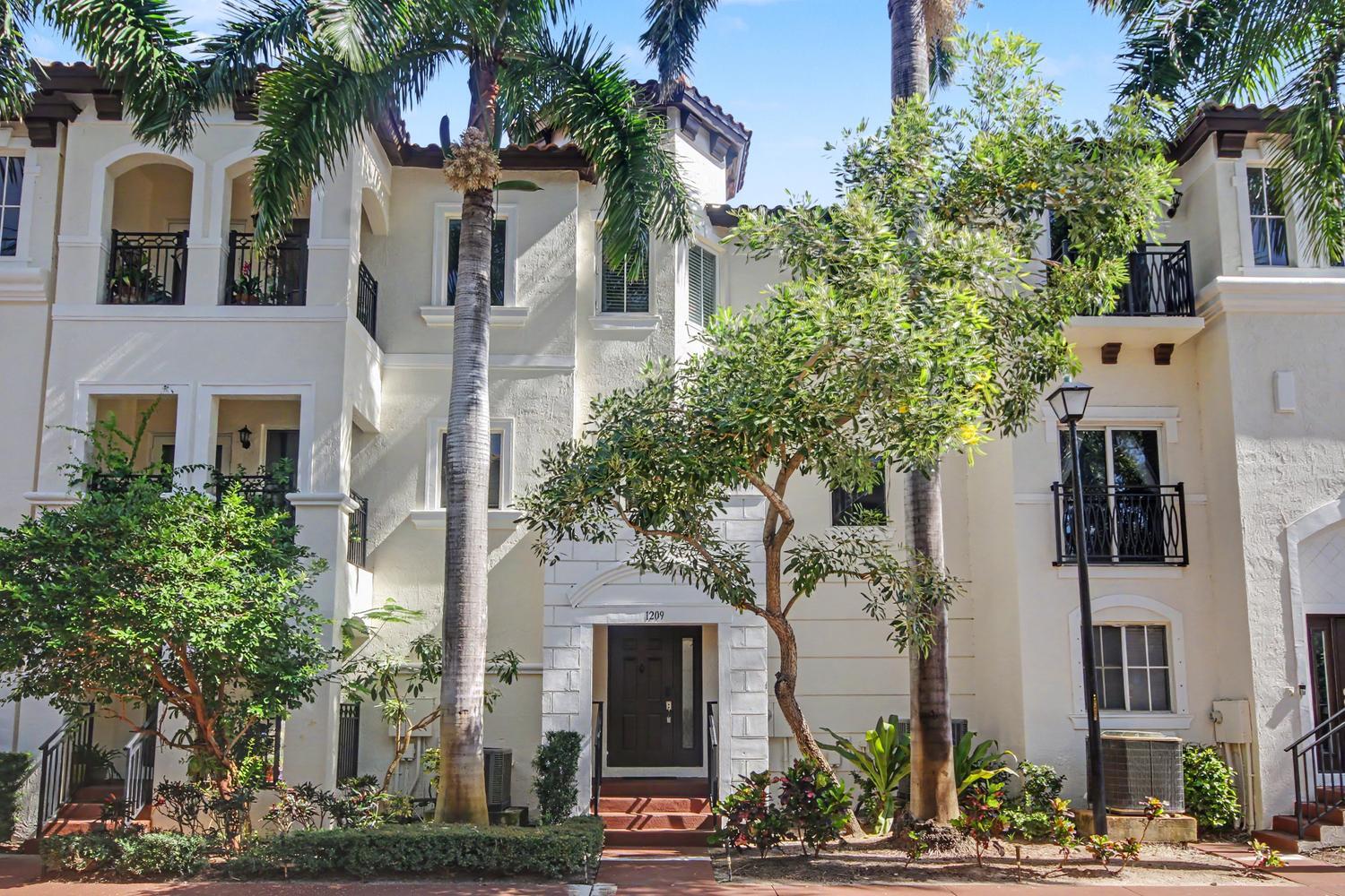 1209 COASTAL BAY Boulevard Property Photo 1