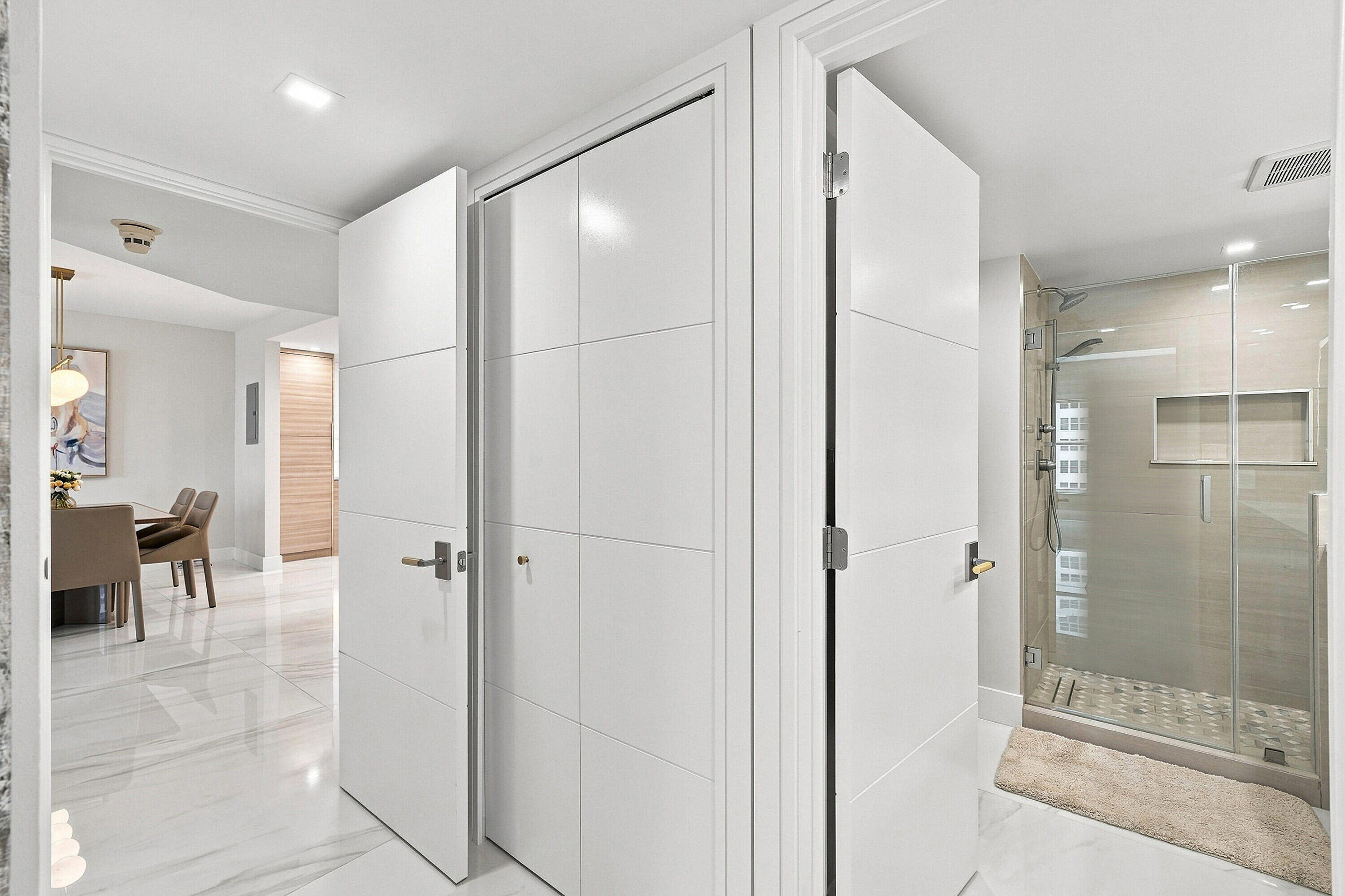 3550 Galt Ocean Drive 704 Property Photo 28