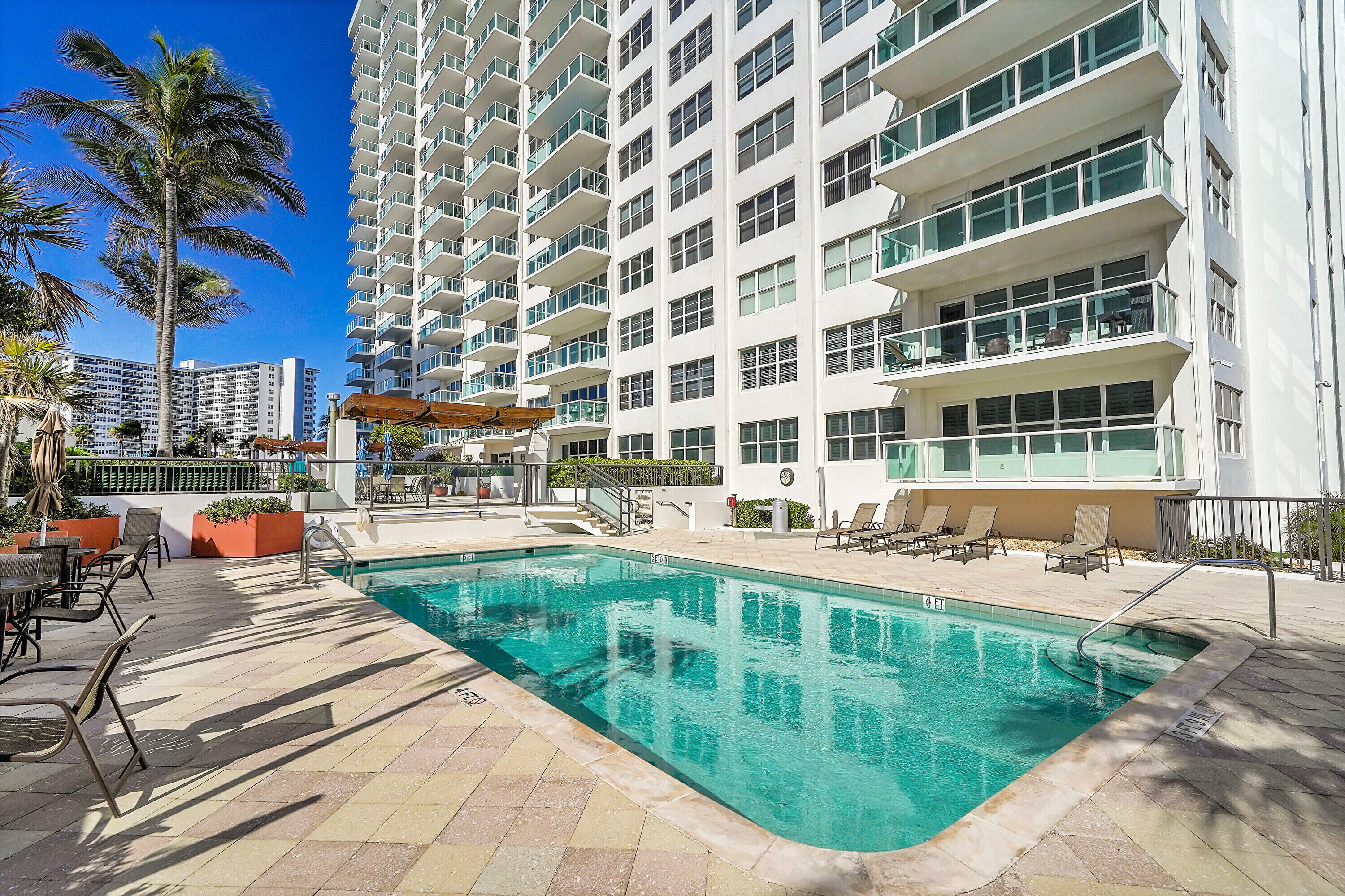 3550 Galt Ocean Drive 704 Property Photo 49