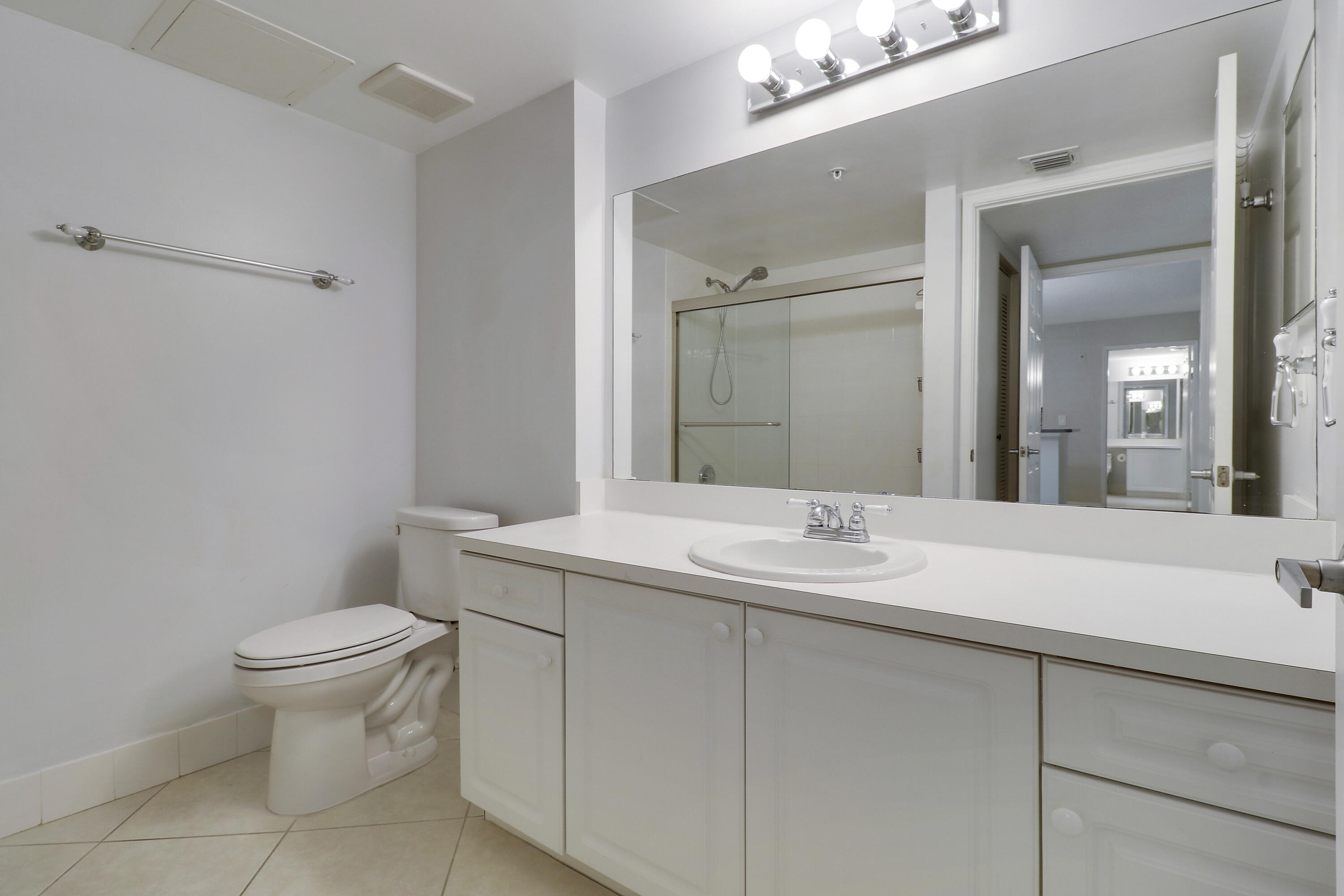 236 Village Boulevard 1106 Property Photo 27