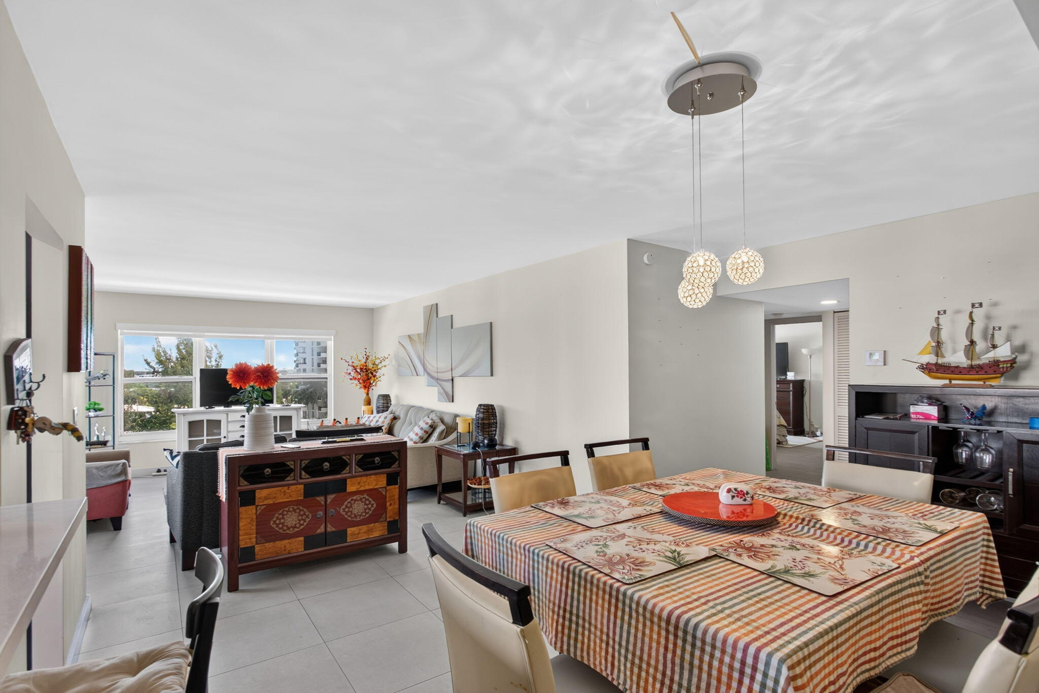 405 N Ocean Boulevard 611 Property Photo 6