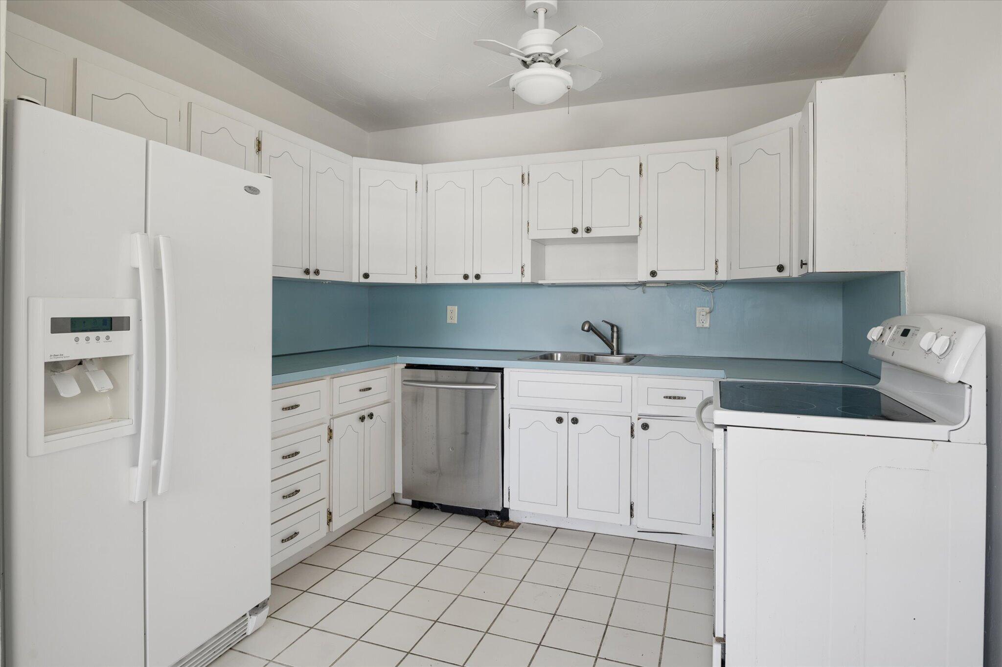 1158 Grant Street Property Photo 8