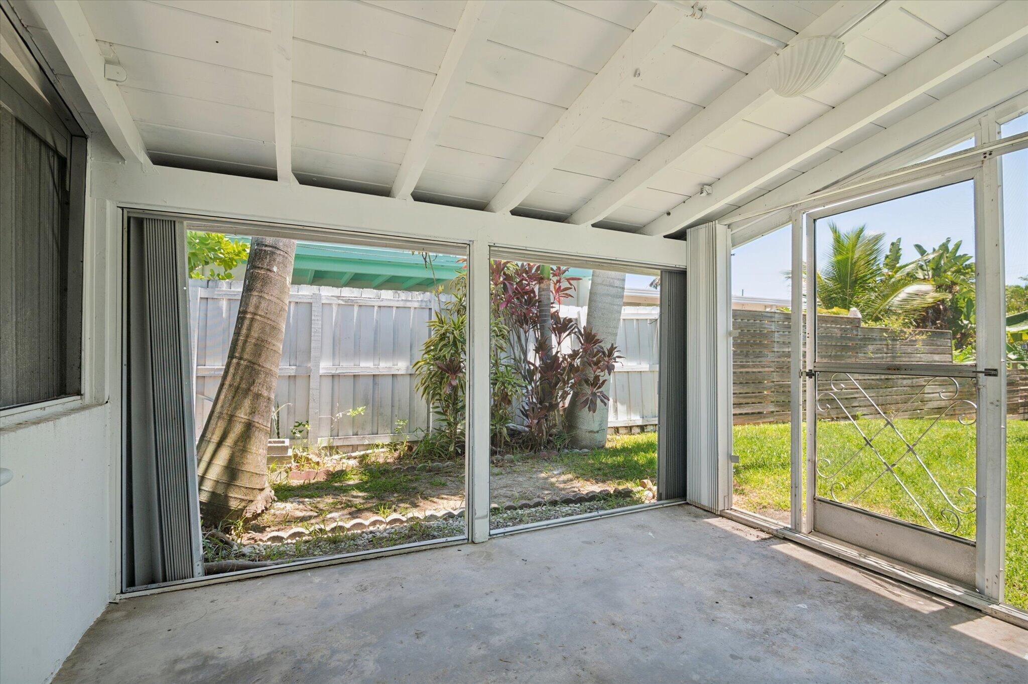 1158 Grant Street Property Photo 11
