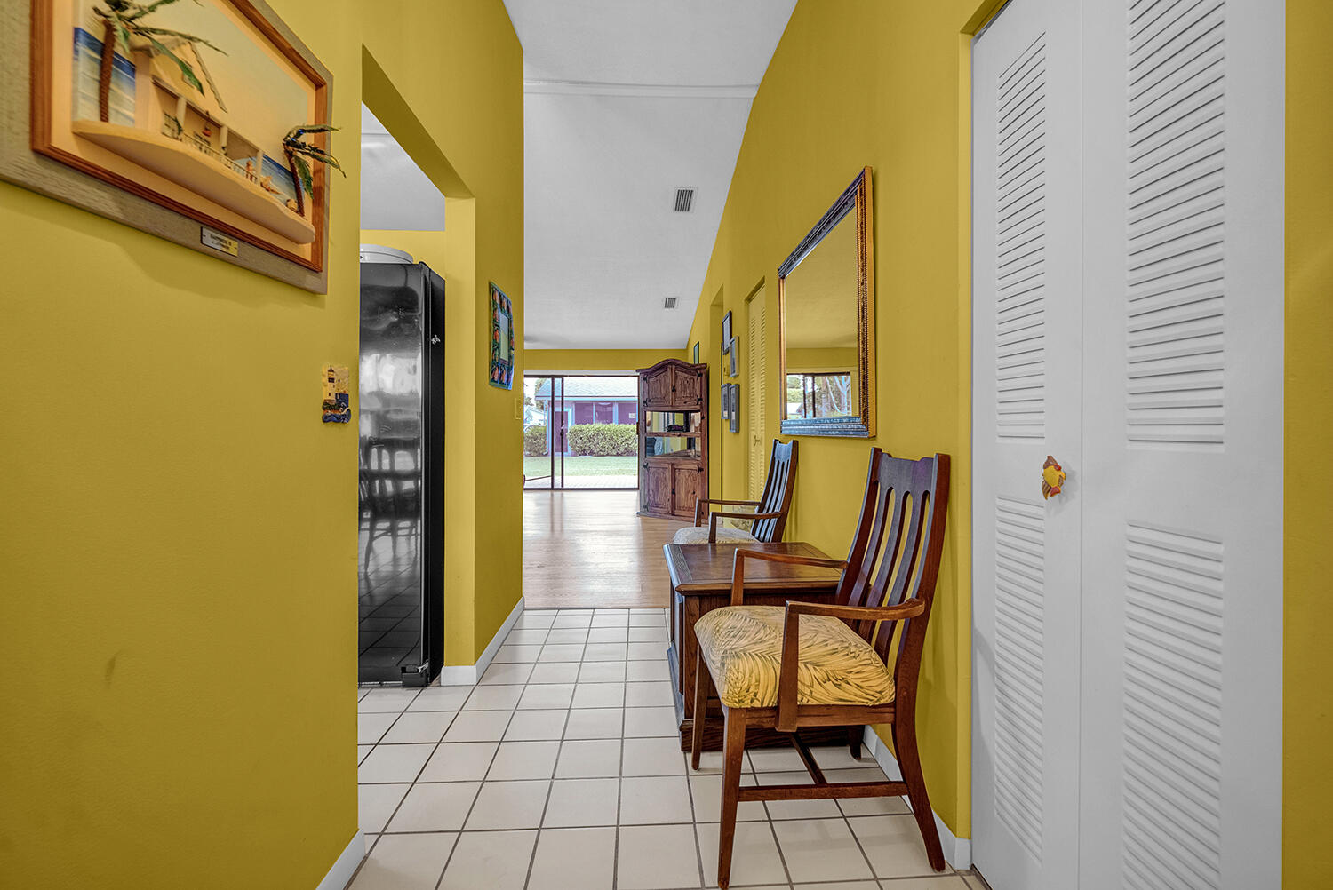 8 Eaton Place Property Photo 7