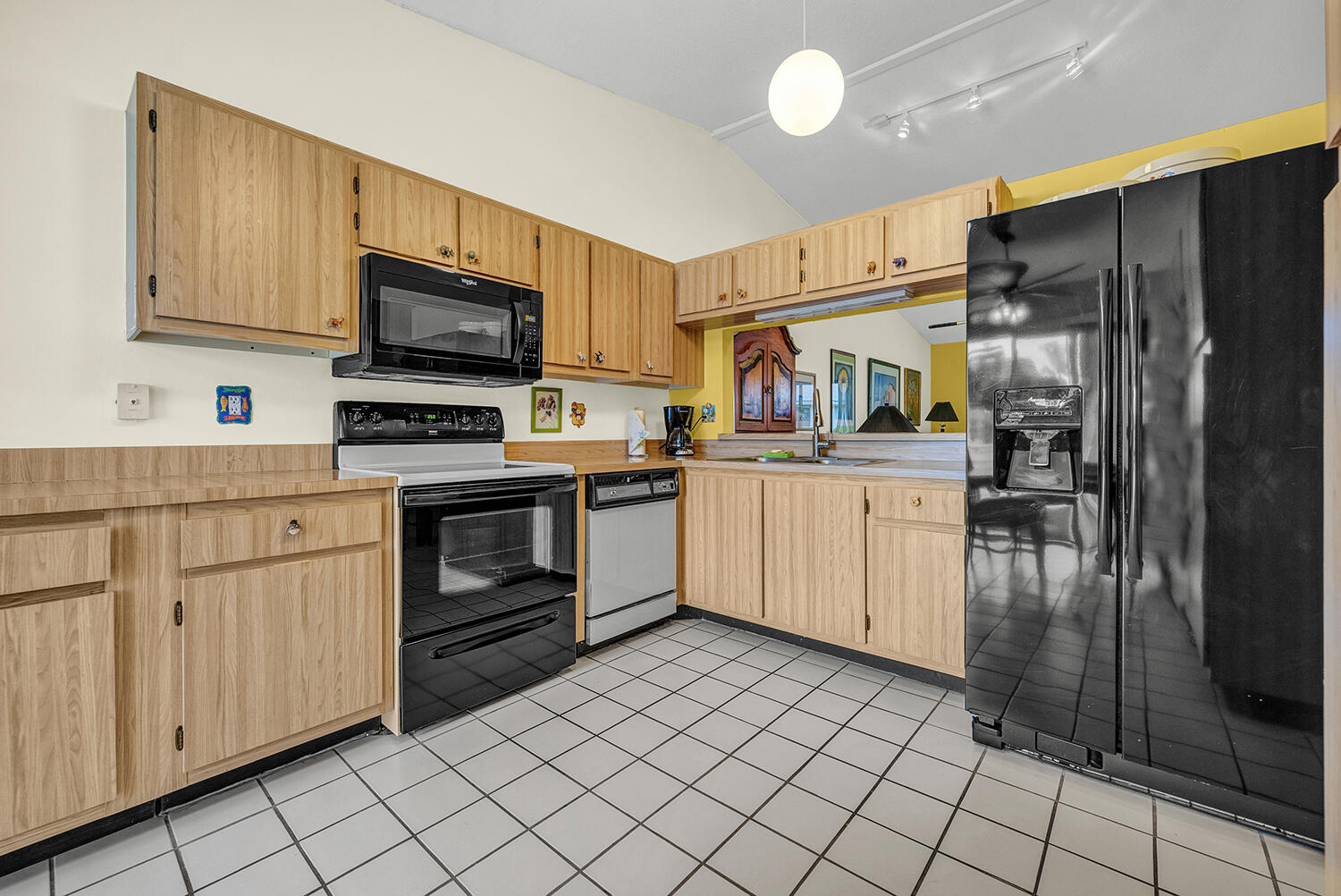 8 Eaton Place Property Photo 10