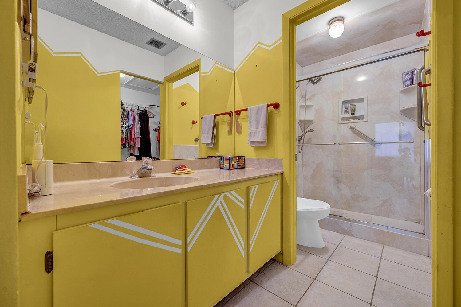 8 Eaton Place Property Photo 18