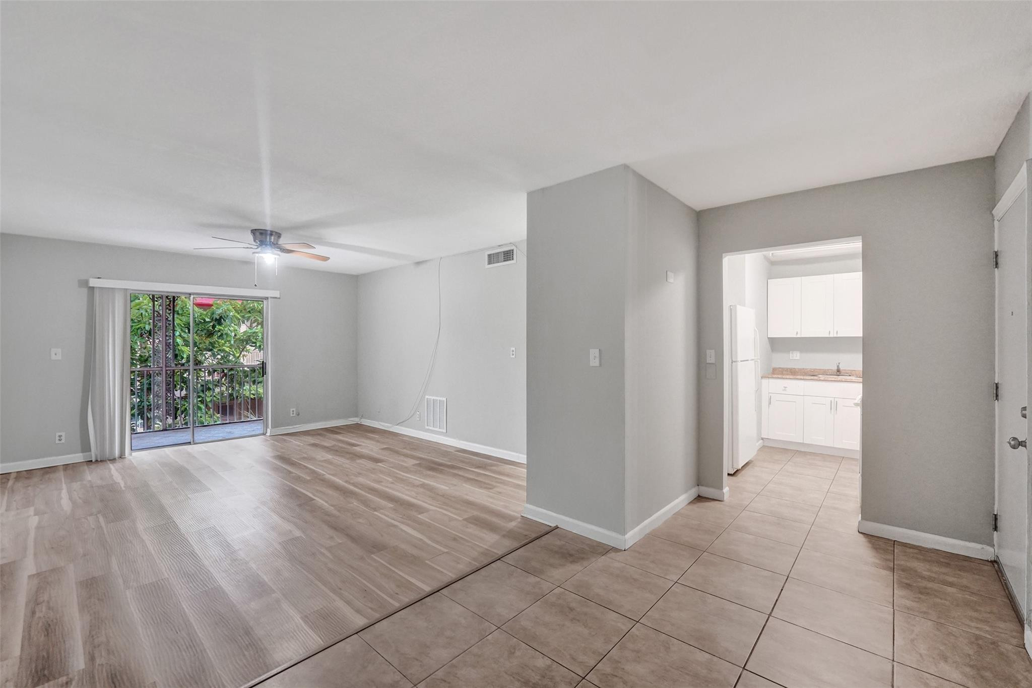 555 Se 8th Street 252 Property Photo 13