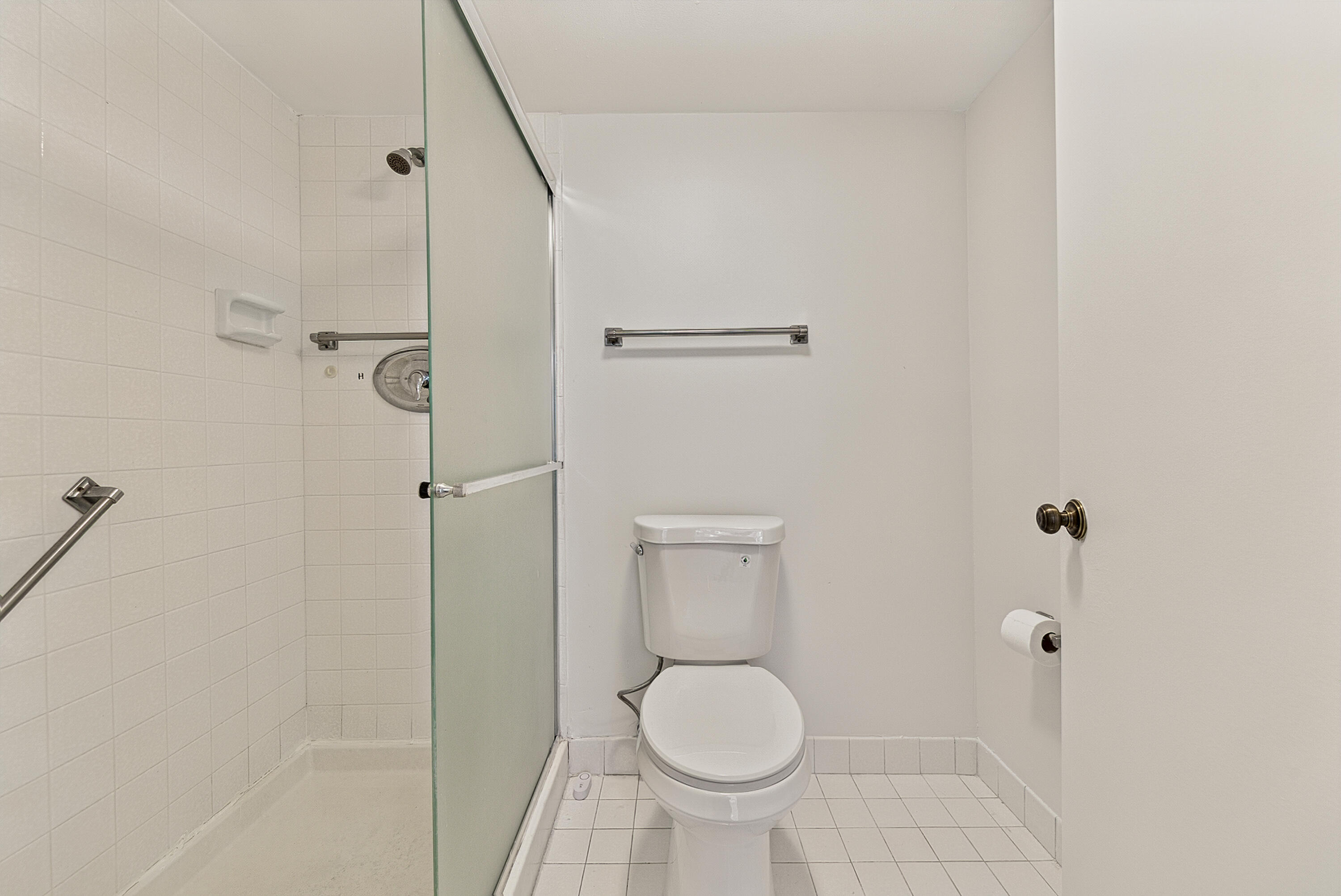 1204 Bahama Bend B2 Property Photo 8