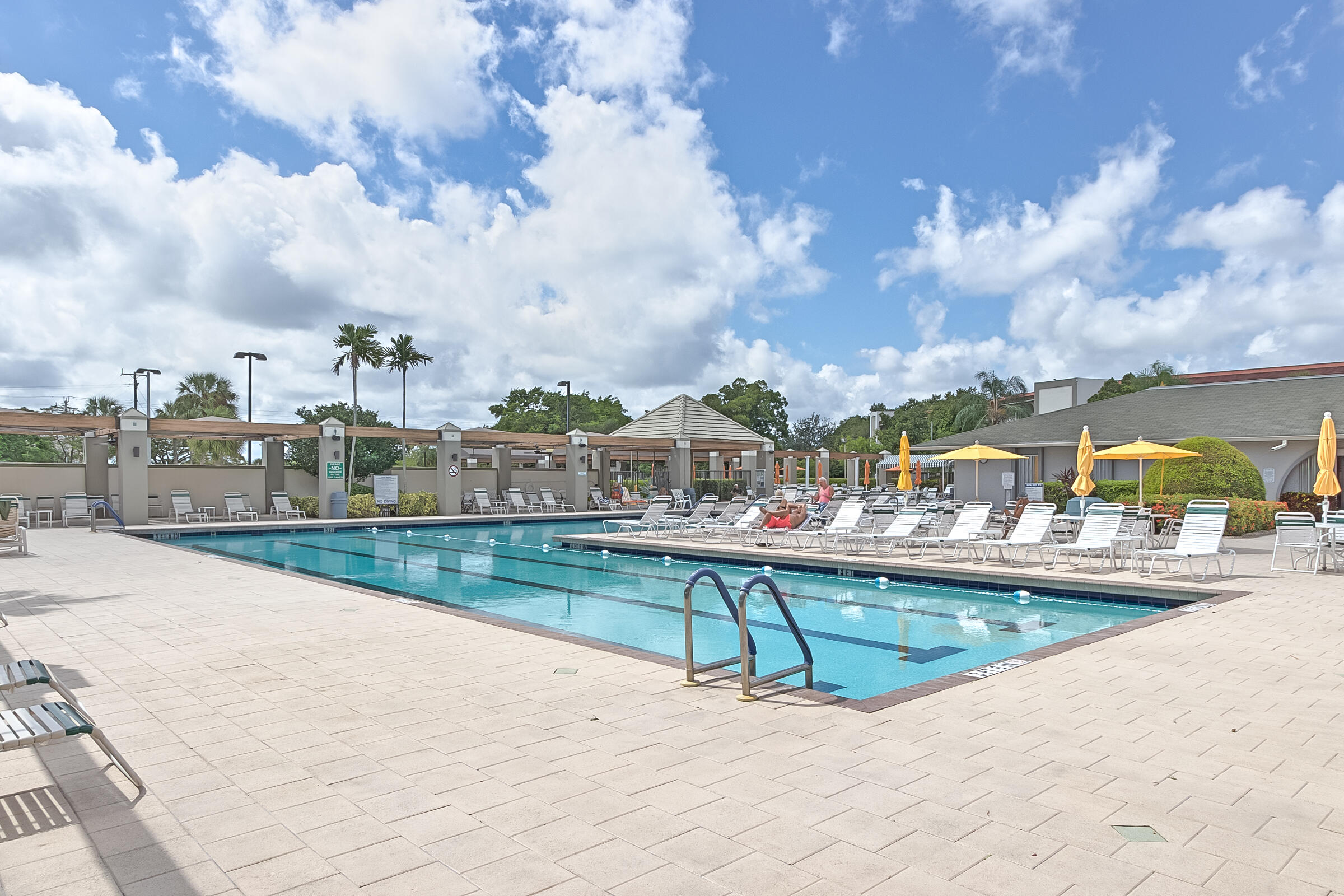 1204 Bahama Bend B2 Property Photo 12