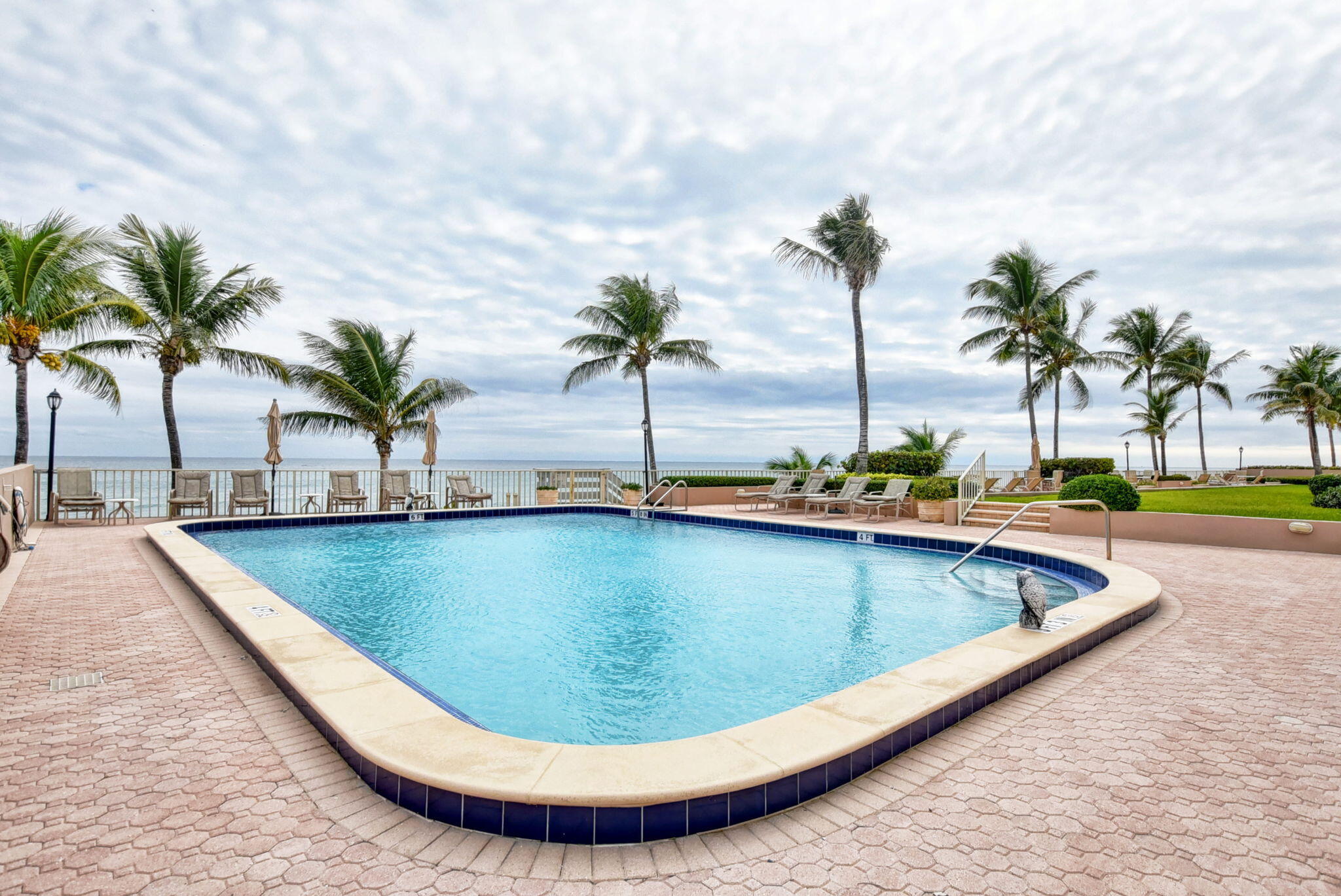 2917 S Ocean Boulevard 401 Property Photo 48