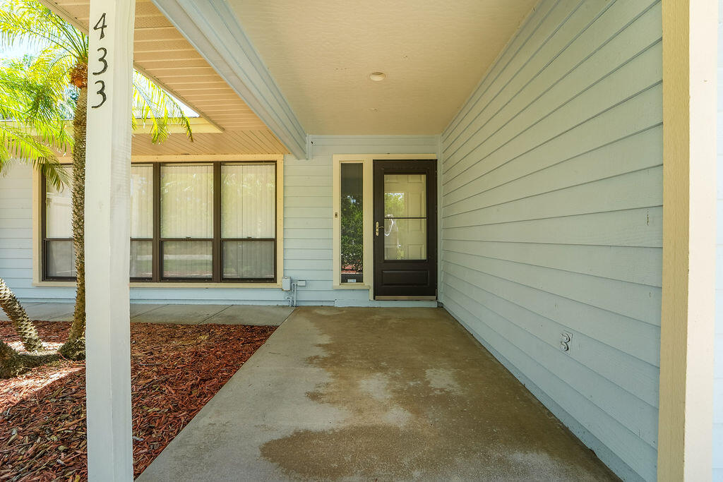 433 12th Street Se Property Photo 8