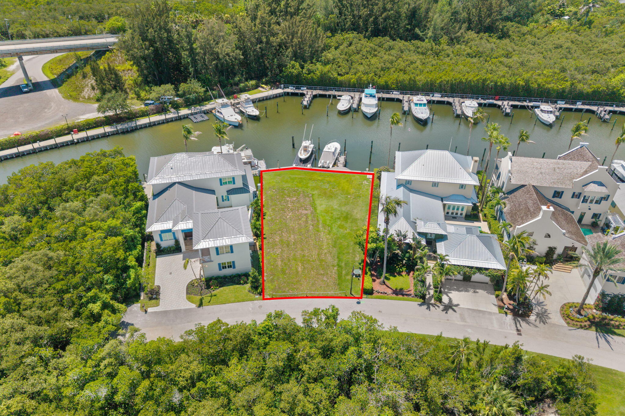 2915 Marsh Island Lane Property Photo 1