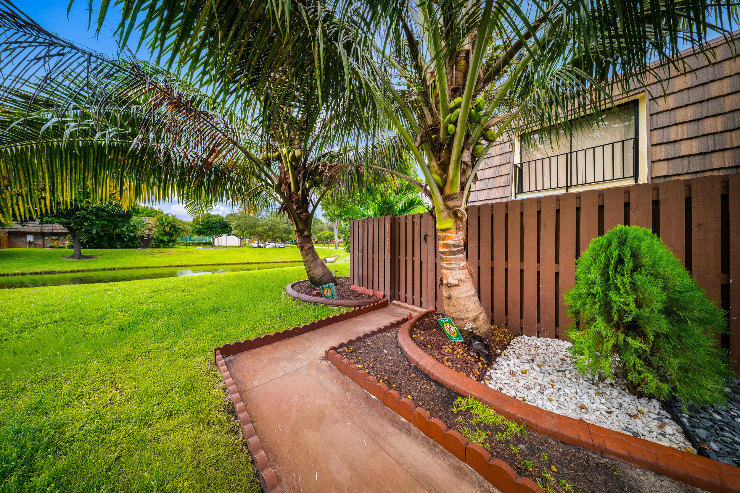 1524 Forest Lakes Circle A Property Photo 4