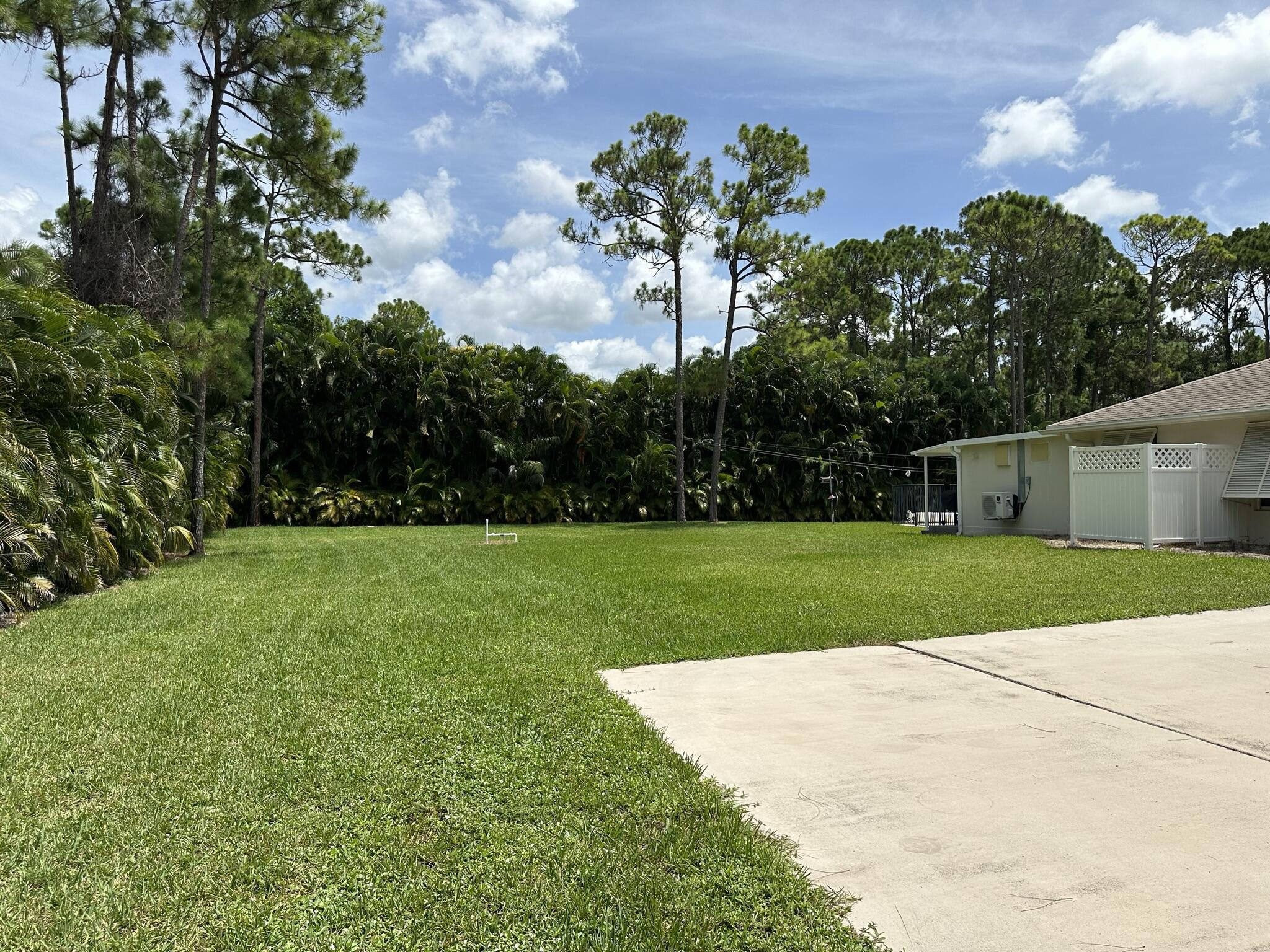 16193 72nd Road N Property Photo 10