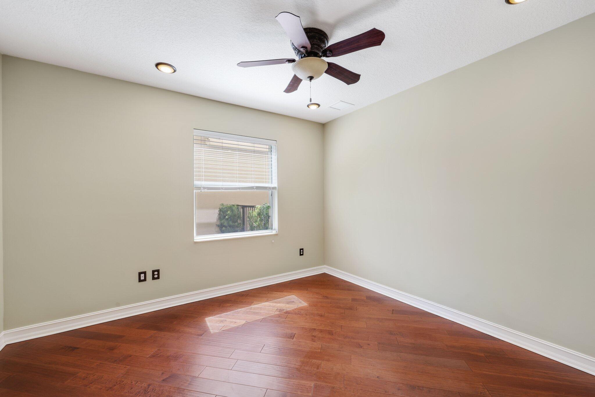 8160 Cantabria Falls Drive Property Photo 42