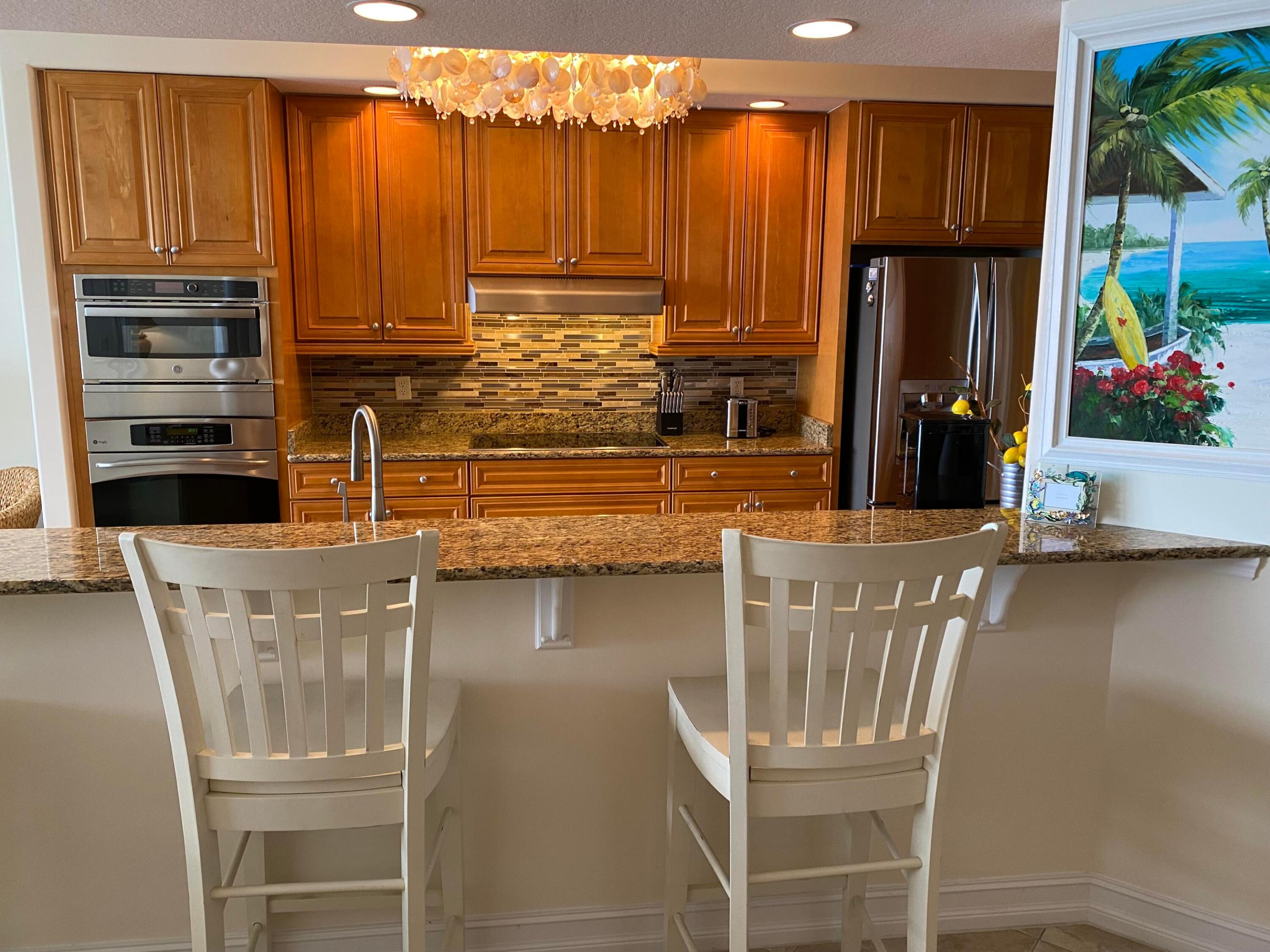 4160 N Highway A1a 906a Property Photo 8