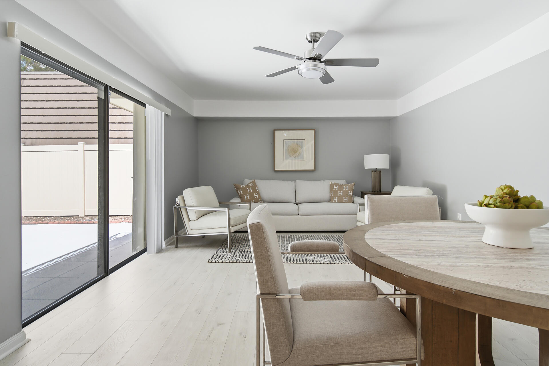 7224 72nd Way Property Photo 3
