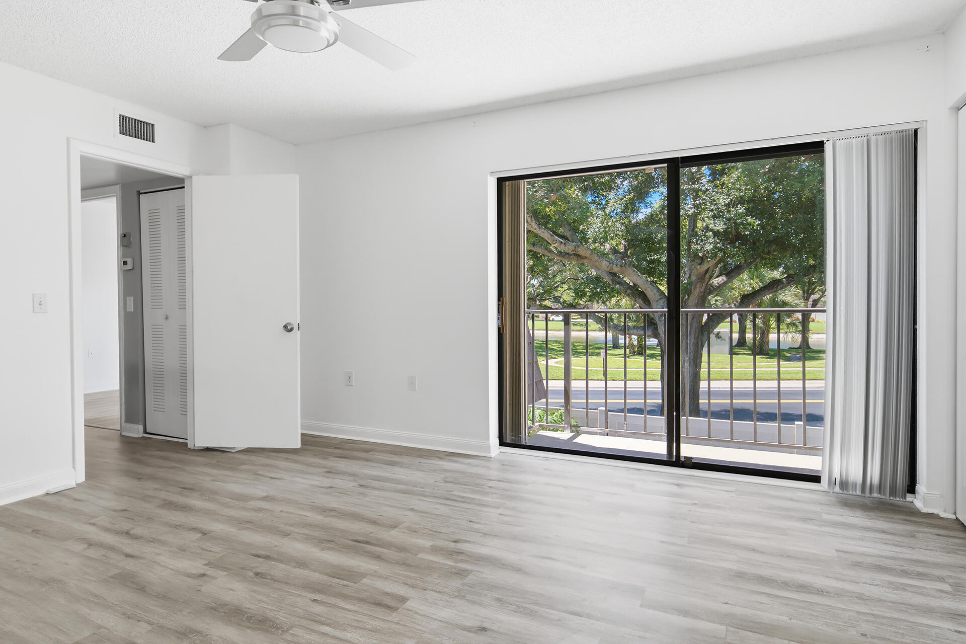 7224 72nd Way Property Photo 20