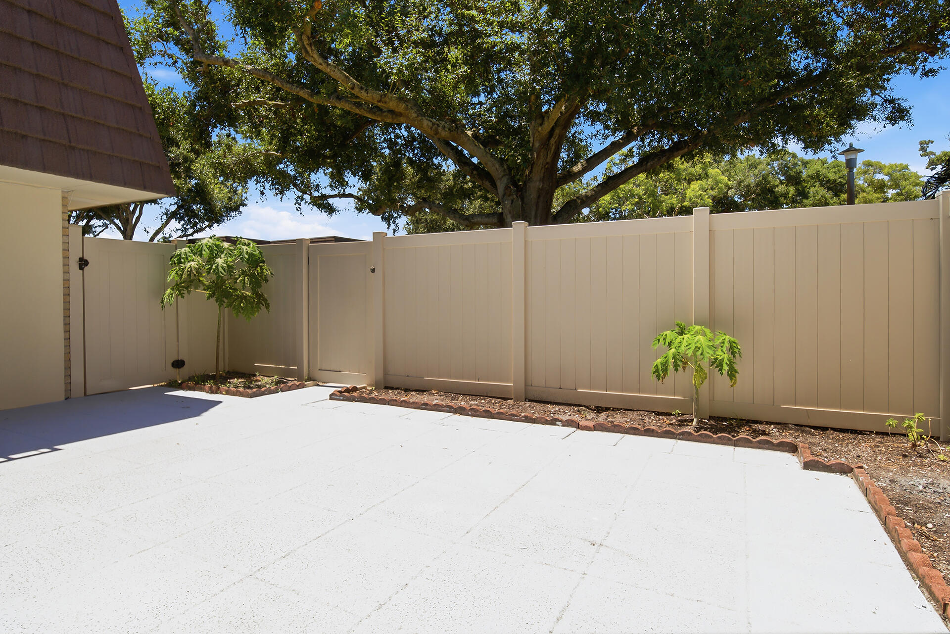 7224 72nd Way Property Photo 34