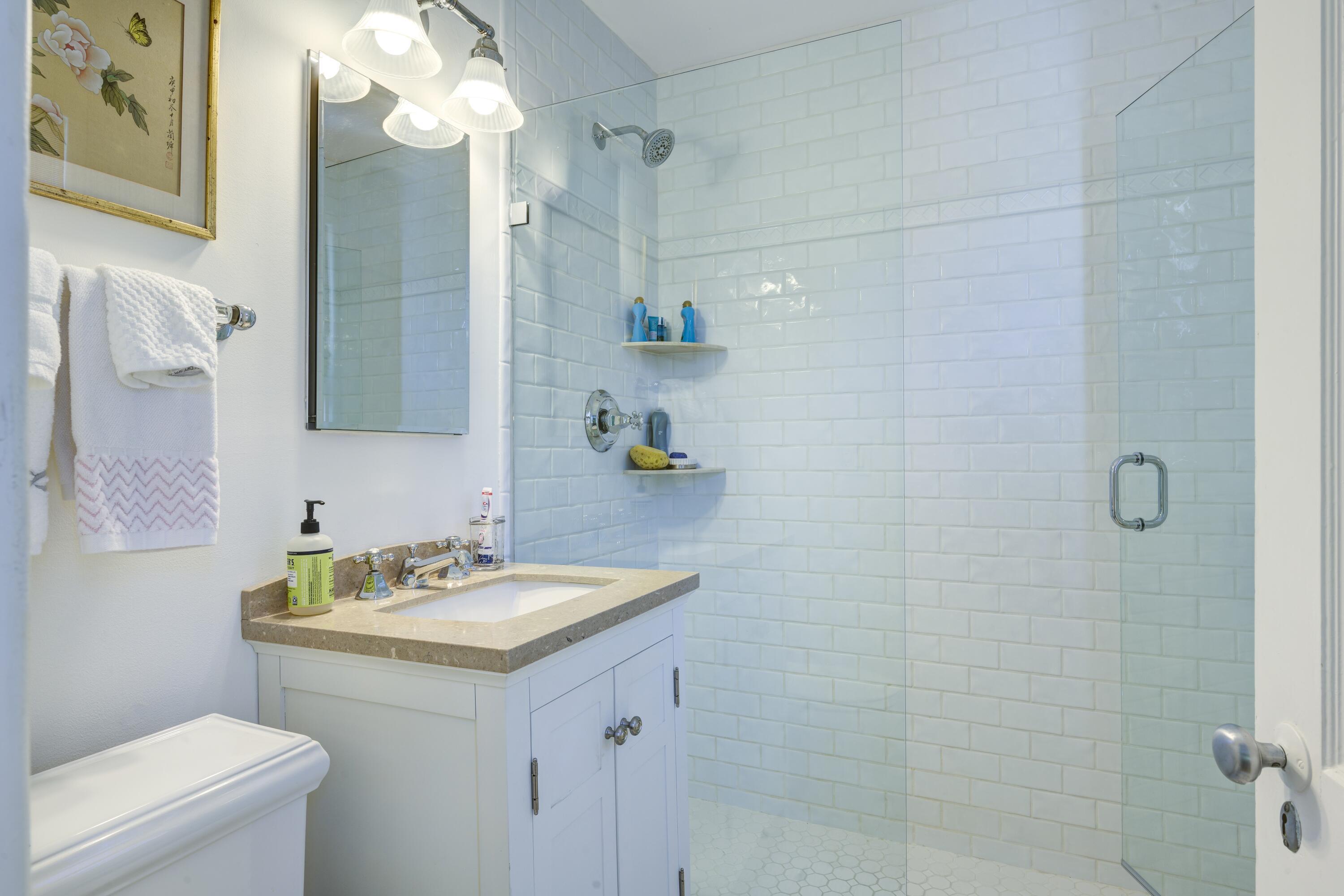 229 Pendleton Avenue Property Photo 37