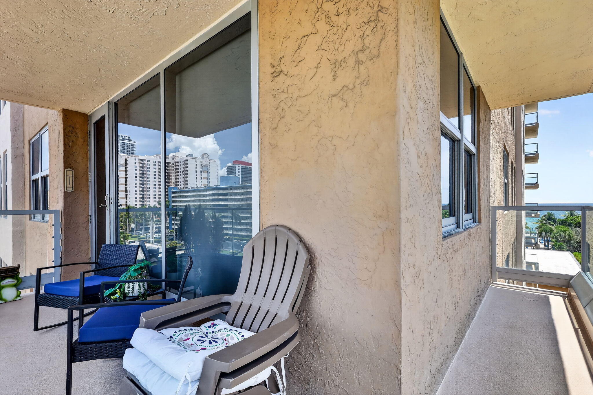1920 S Ocean Drive 6a Property Photo 42
