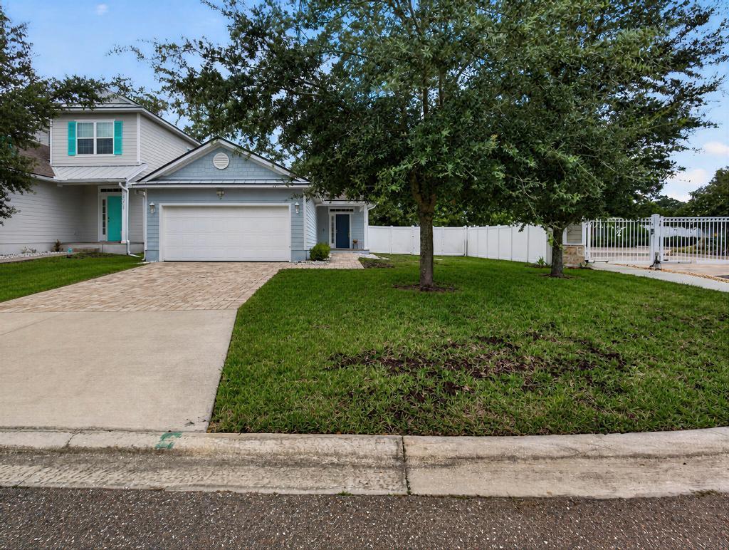 2205 Sandy Bay Lane Property Photo 1
