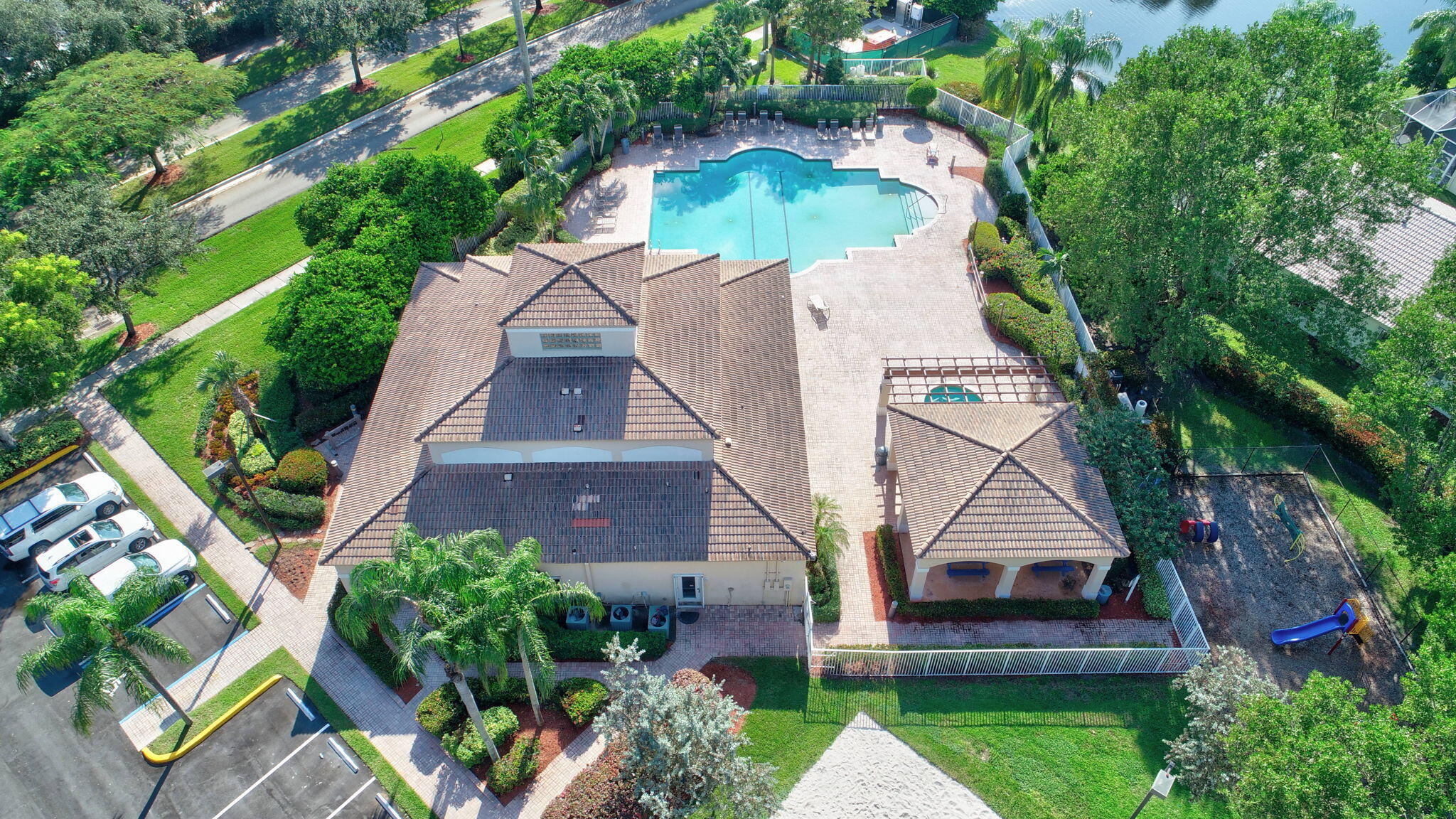 5040 Heron Place Property Photo 37