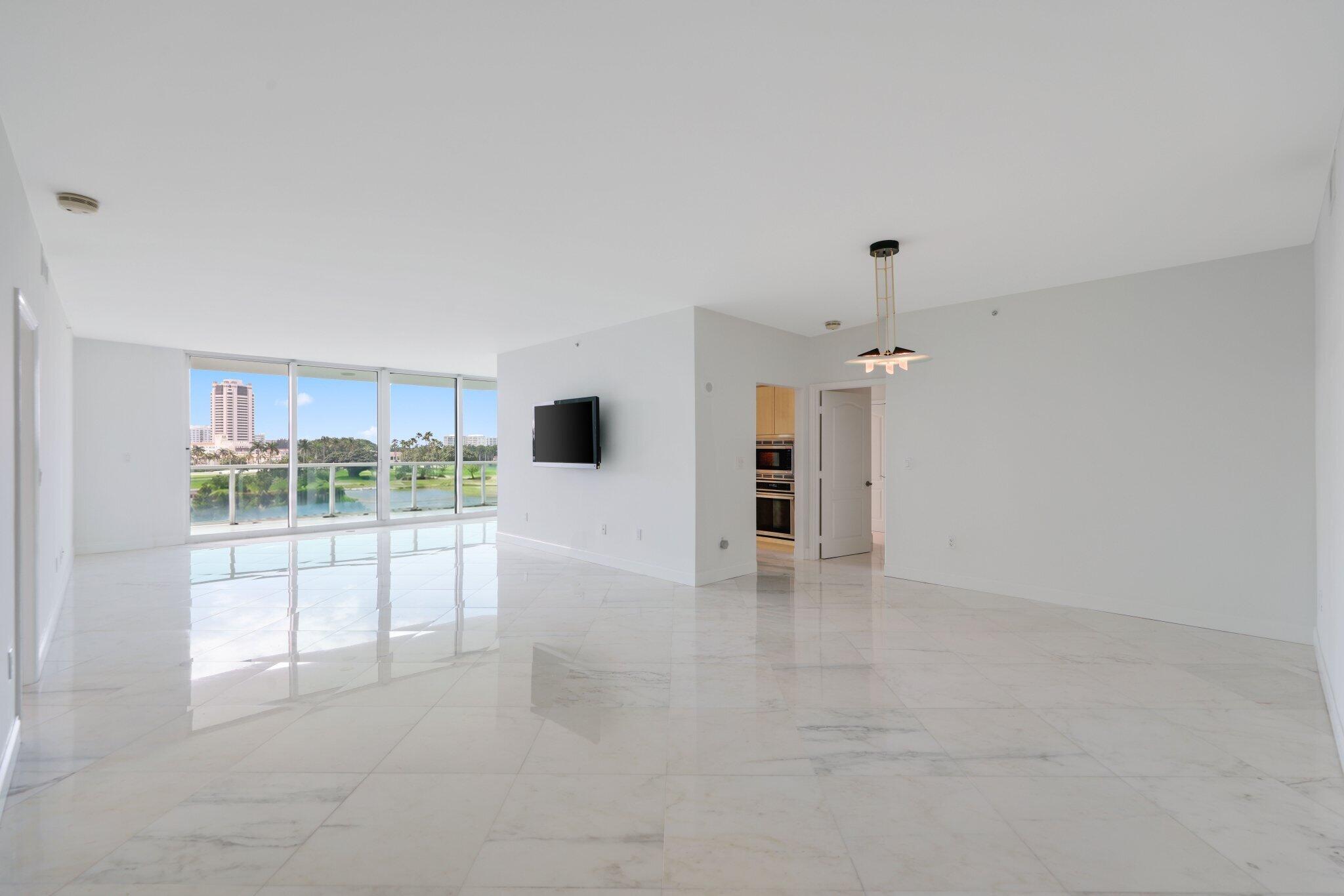500 Se Mizner Boulevard A404 Property Photo 8