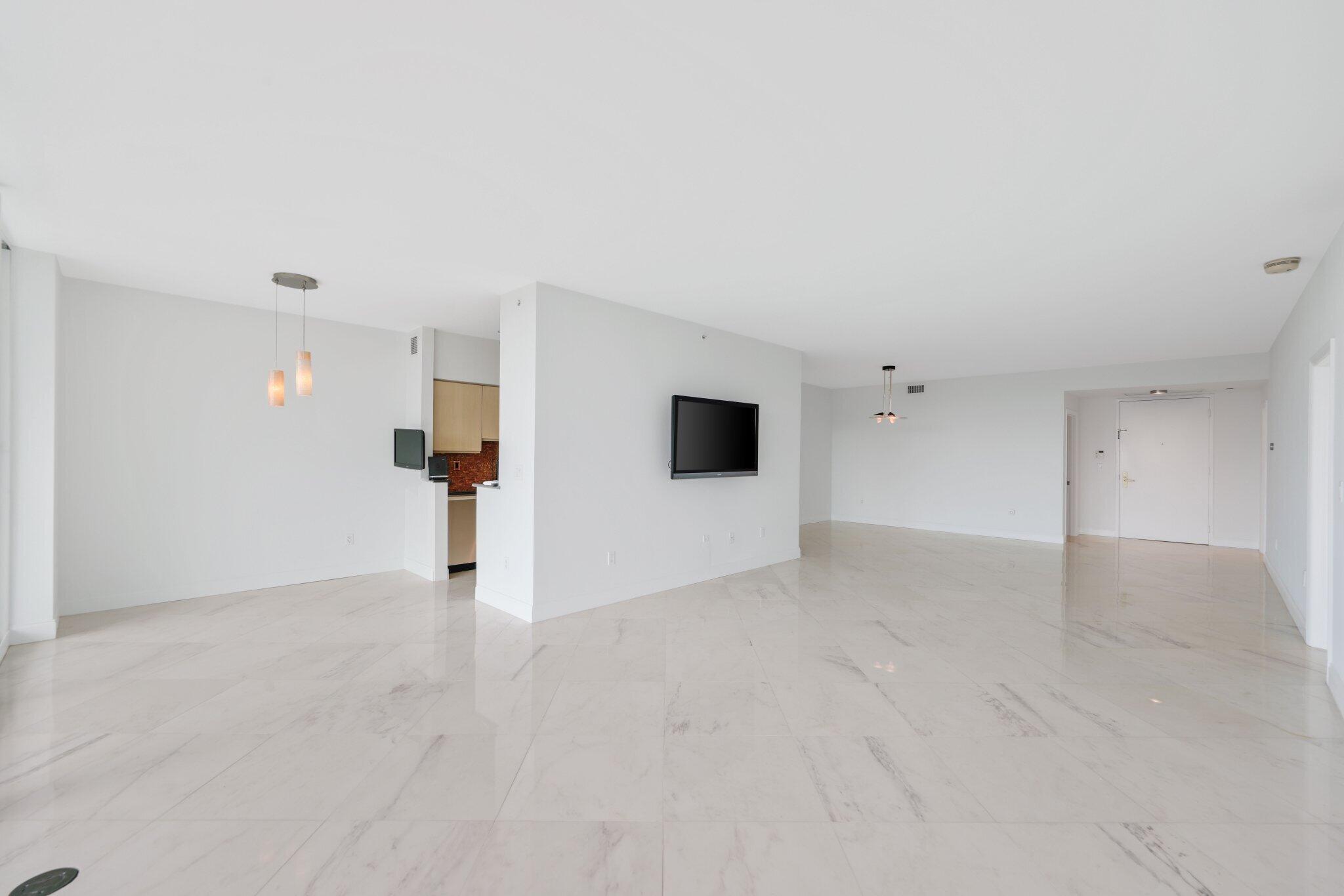 500 Se Mizner Boulevard A404 Property Photo 10