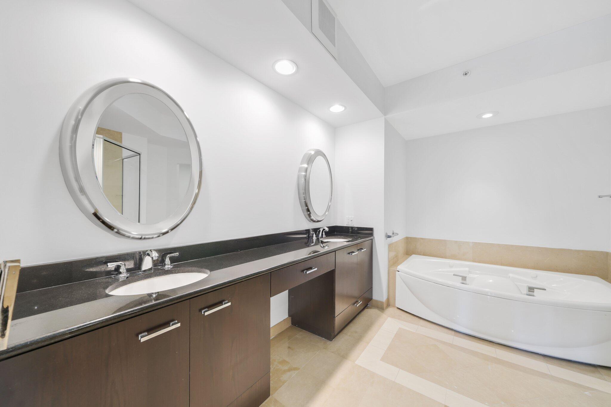 500 Se Mizner Boulevard A404 Property Photo 27