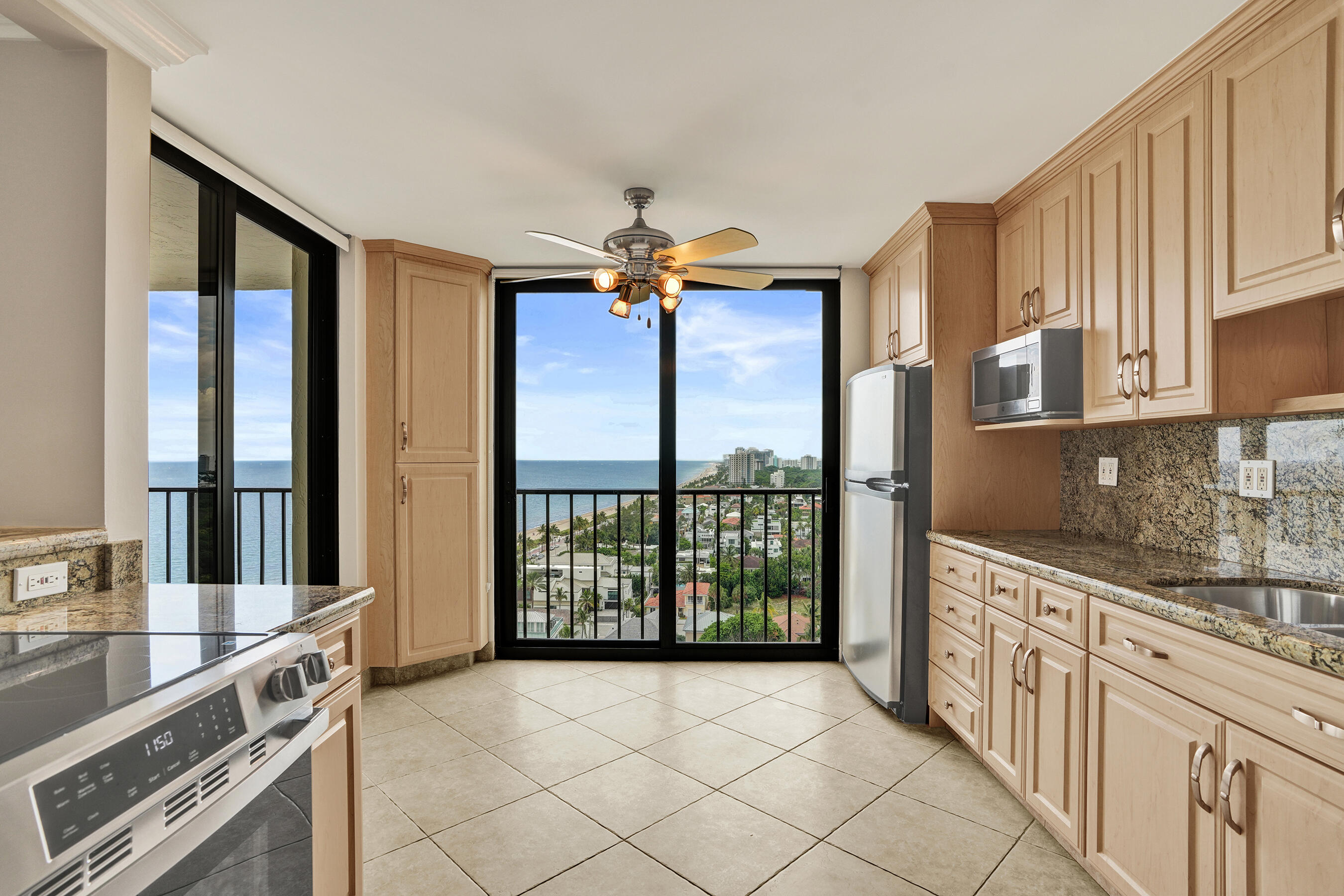 1901 N Ocean Boulevard Sthc Property Photo 10