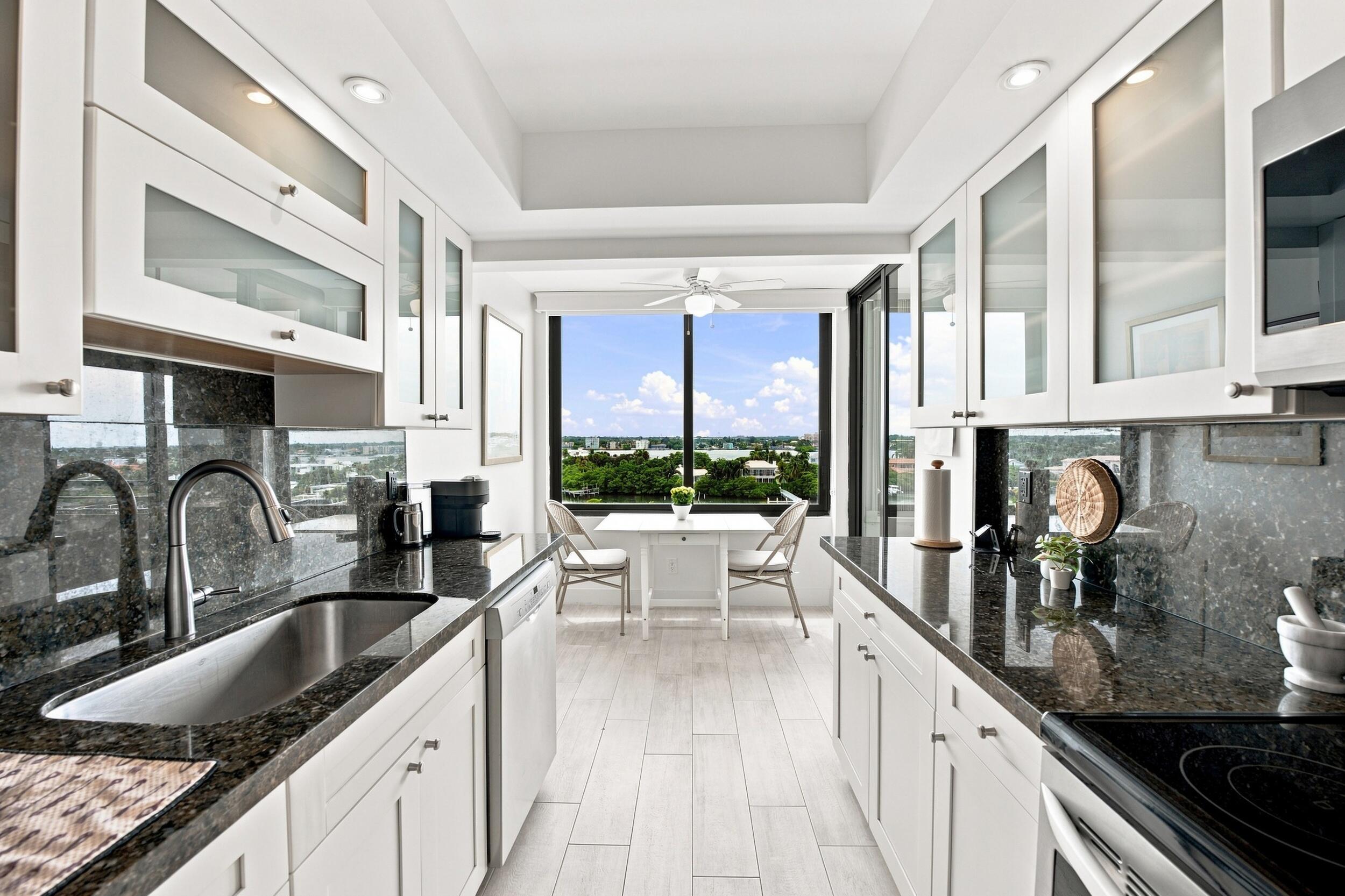 3589 S Ocean Boulevard 808 Property Photo 7