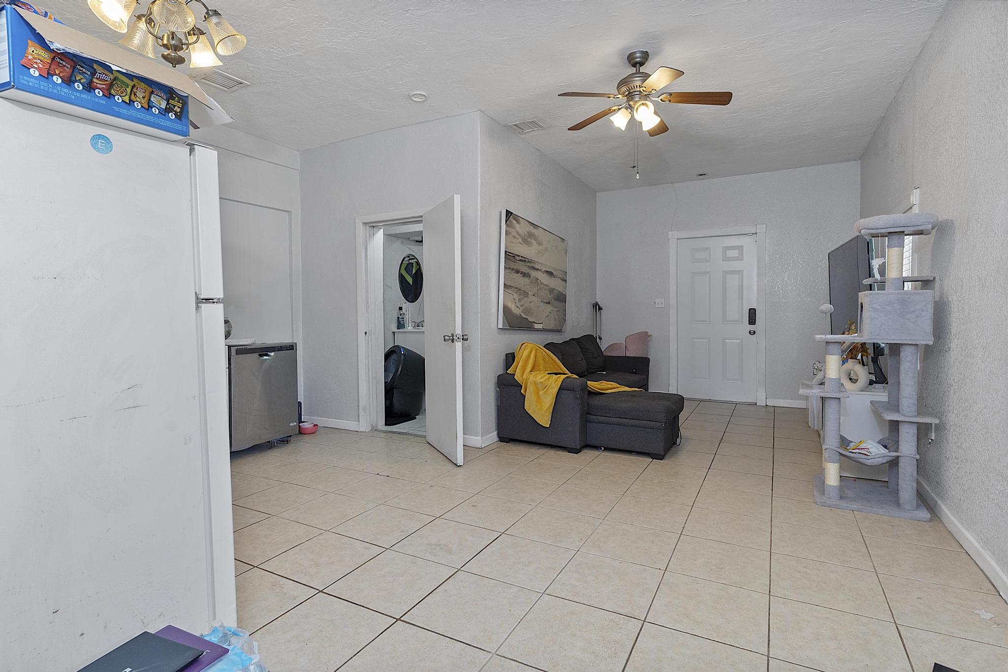 16025 Nw 20th Avenue Property Photo 33