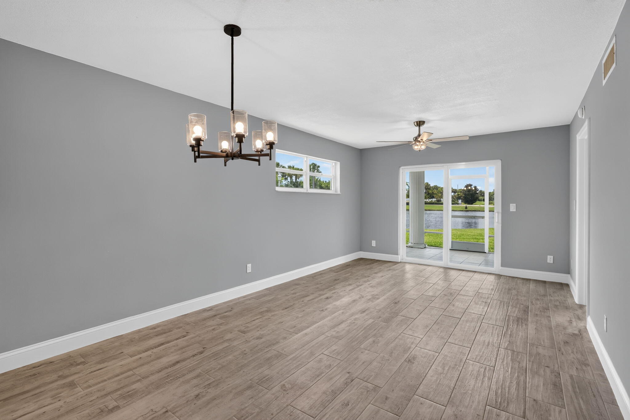 203 Grove Isle Circle Property Photo 4