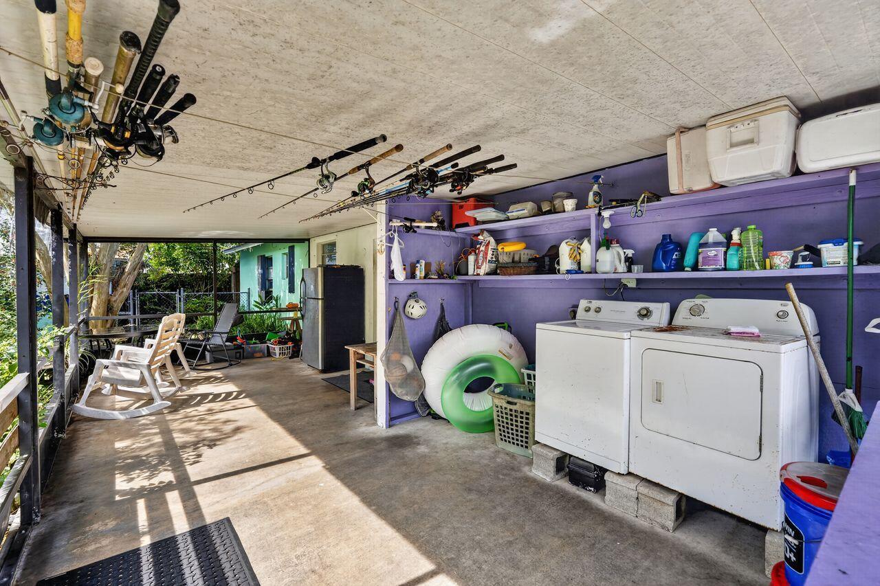 303 S Delaware Boulevard Property Photo 15