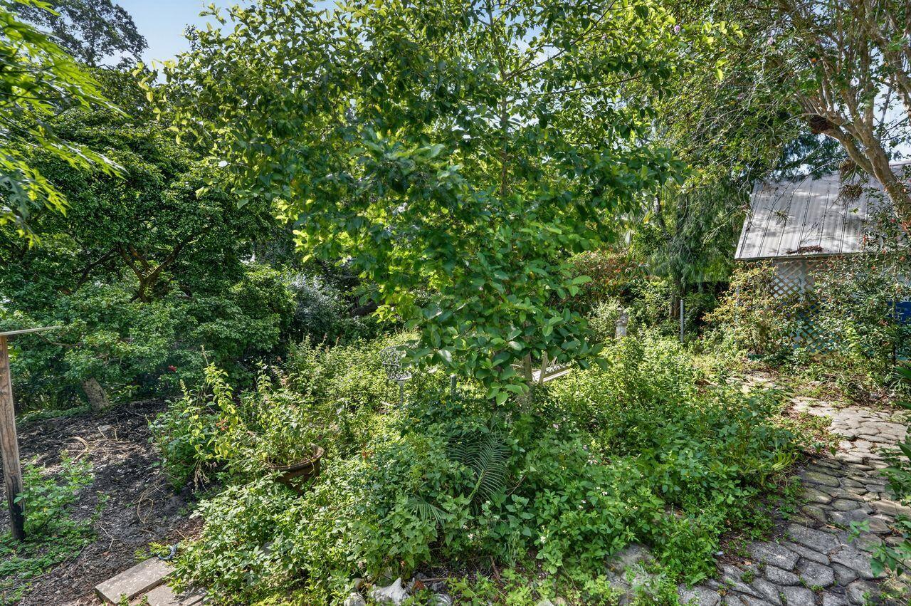 303 S Delaware Boulevard Property Photo 18