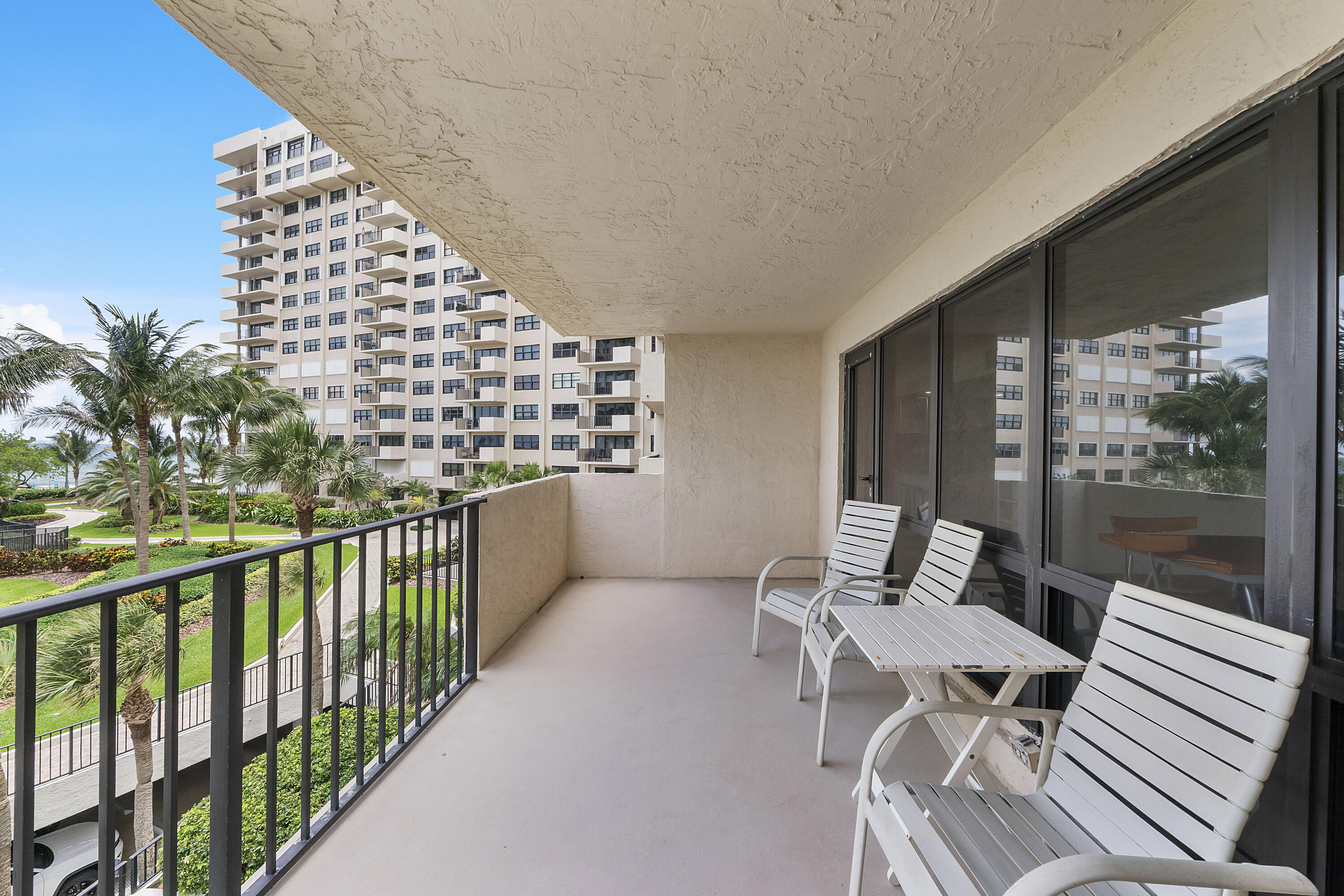 4900 N Ocean Boulevard 416 Property Photo 4