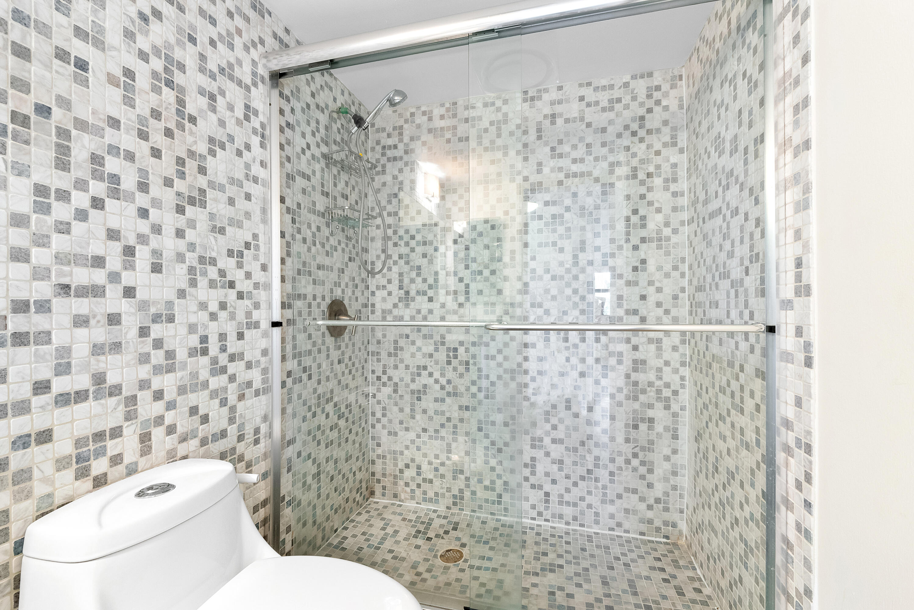 4900 N Ocean Boulevard 416 Property Photo 17