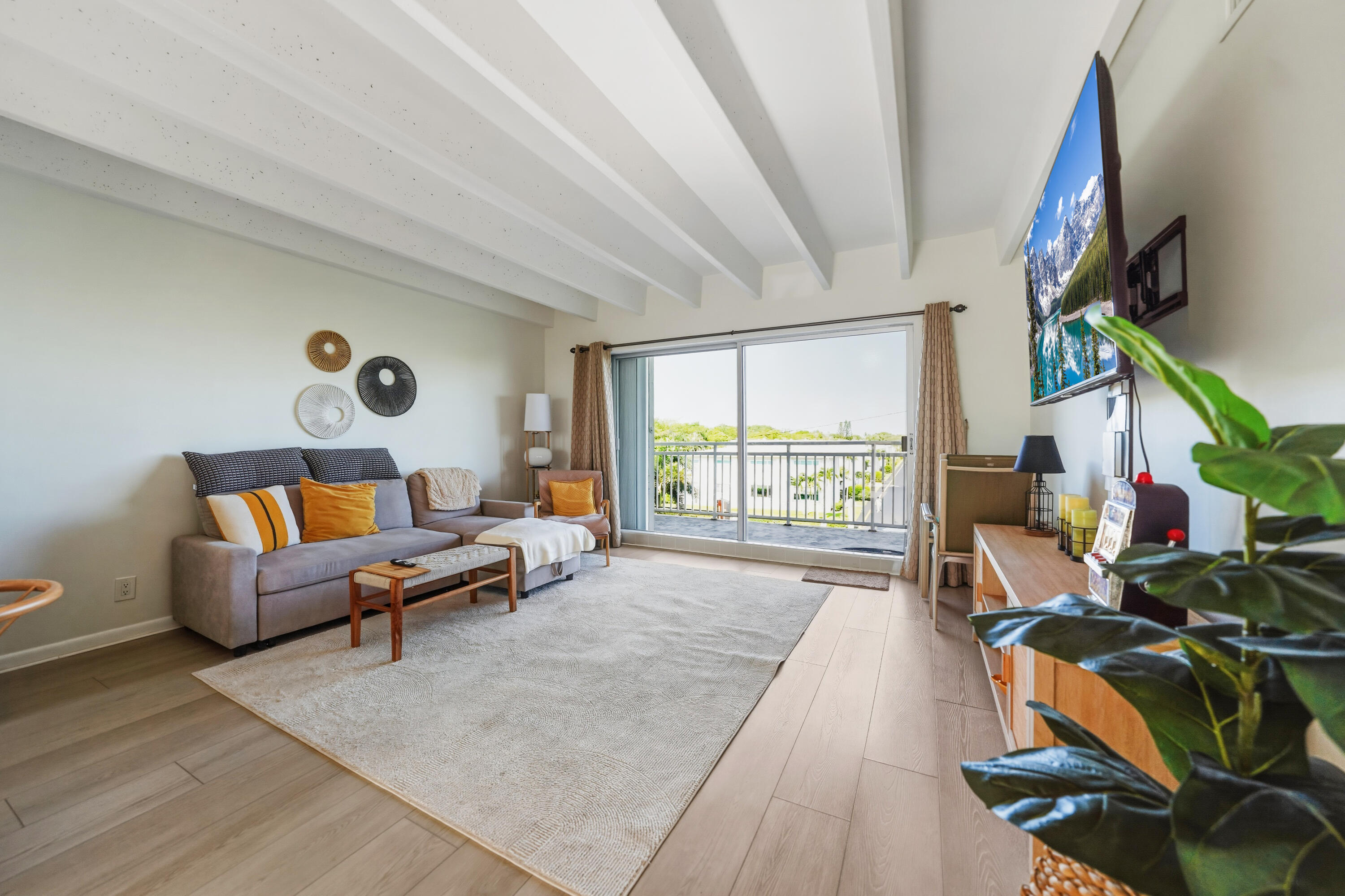4500 S Ocean Boulevard 309 Property Photo 4