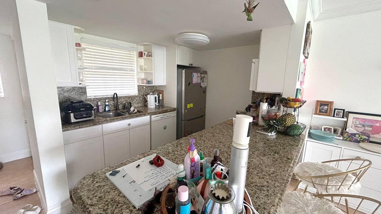 6347 La Costa Drive D Property Photo 3