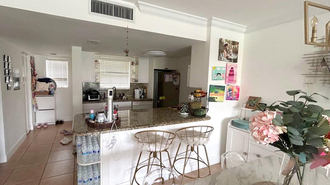 6347 La Costa Drive D Property Photo 4